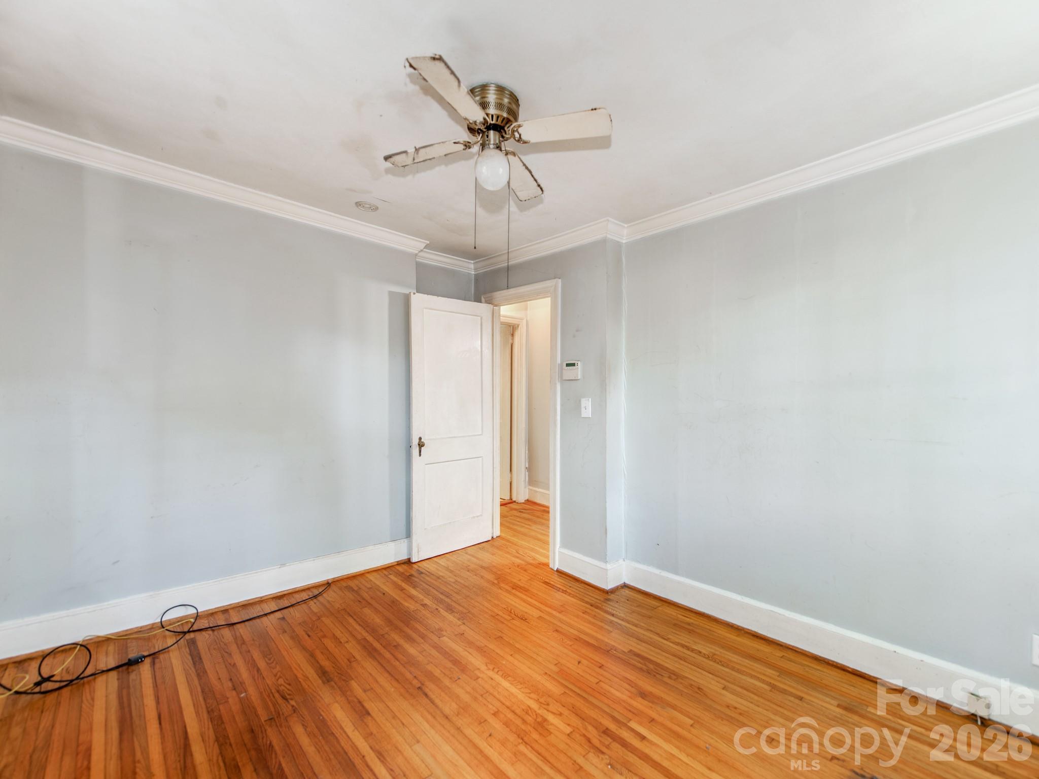 713 Lee Street Property Photo 13
