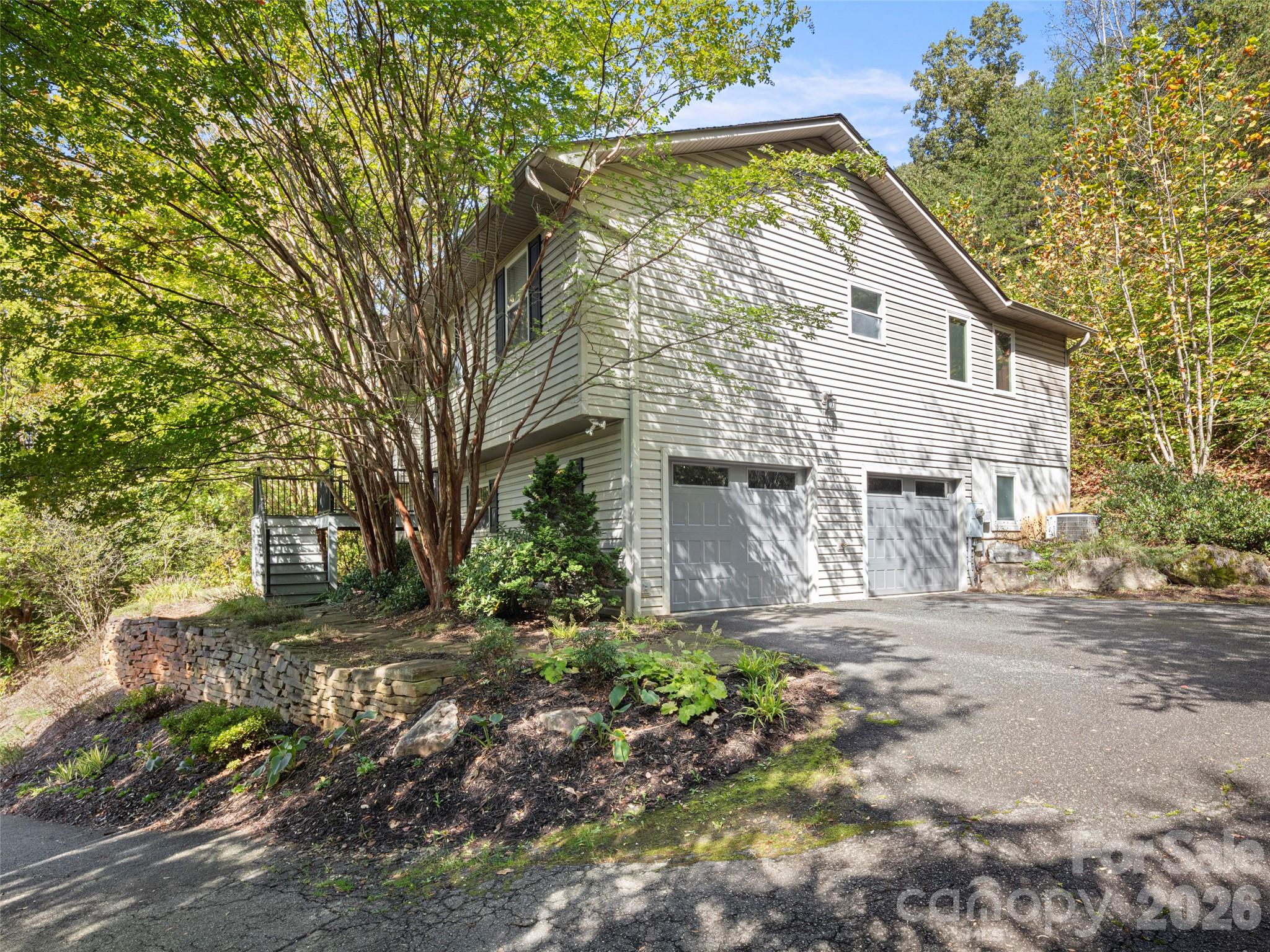 22 Evening Shade Drive Property Photo 32