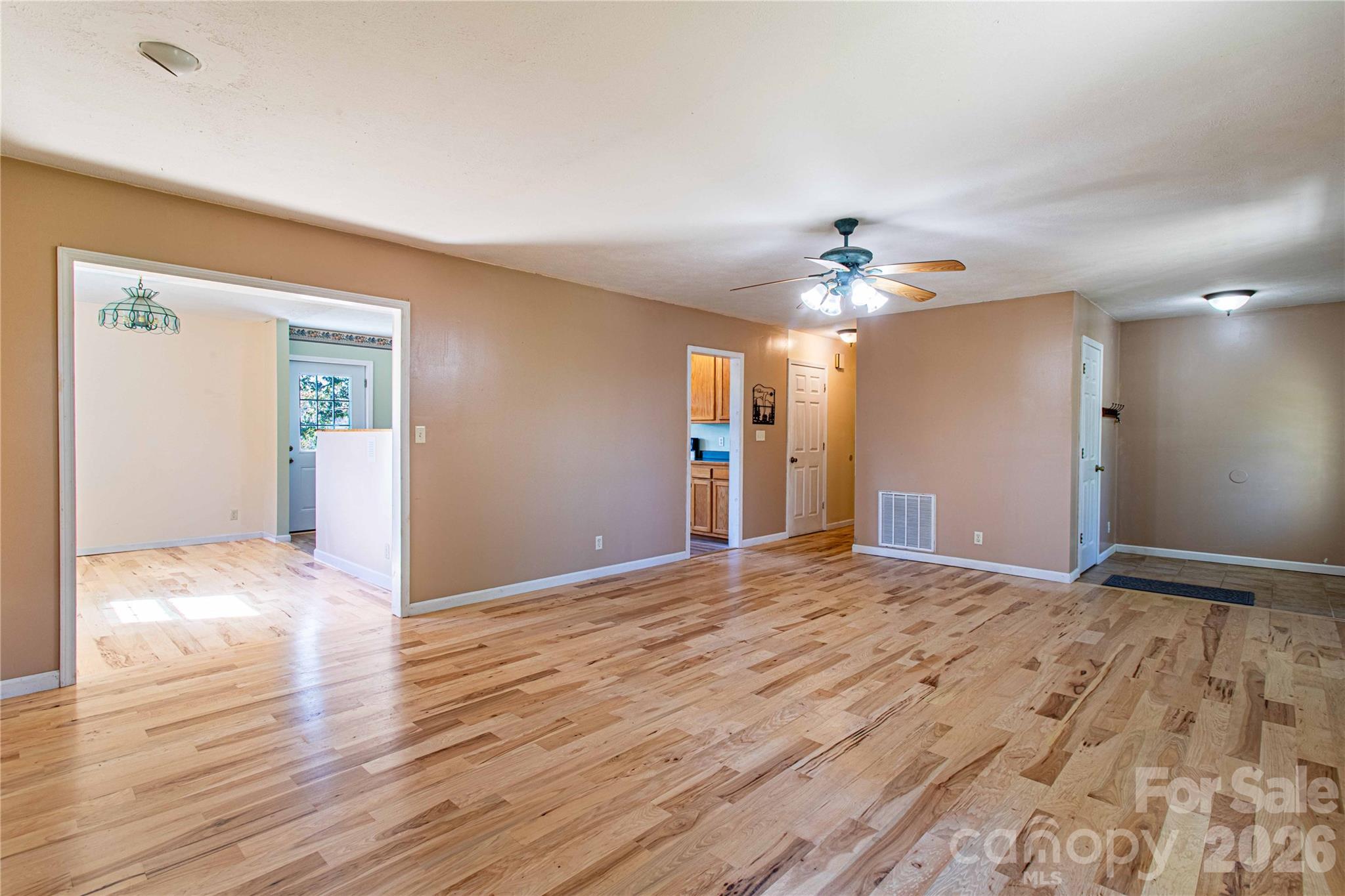 3 Edna Oaks Road Property Photo 6