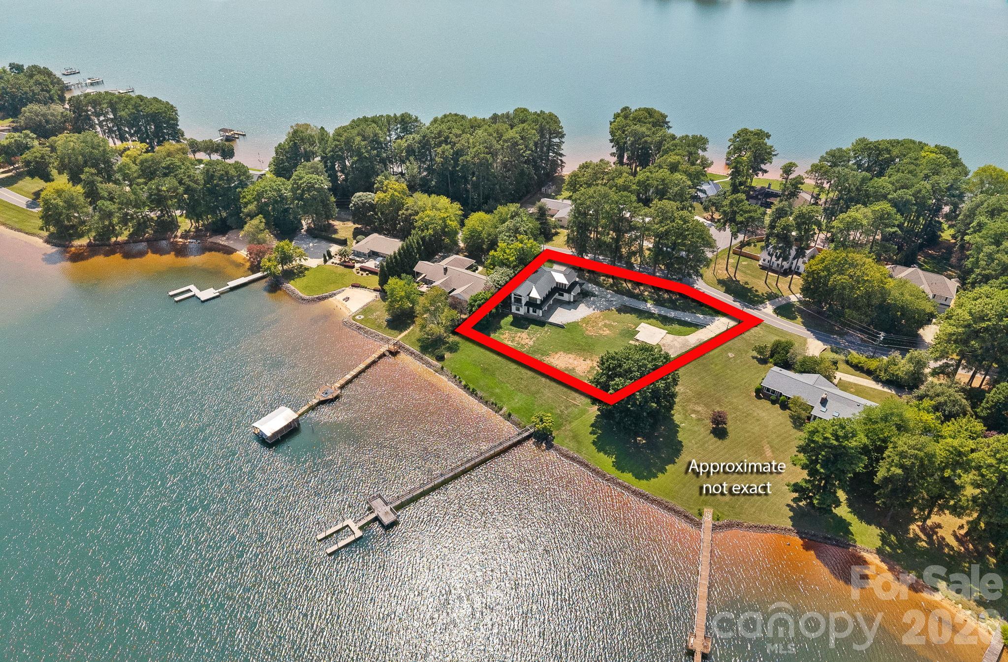 627 Isle Of Pines Road Property Photo 3