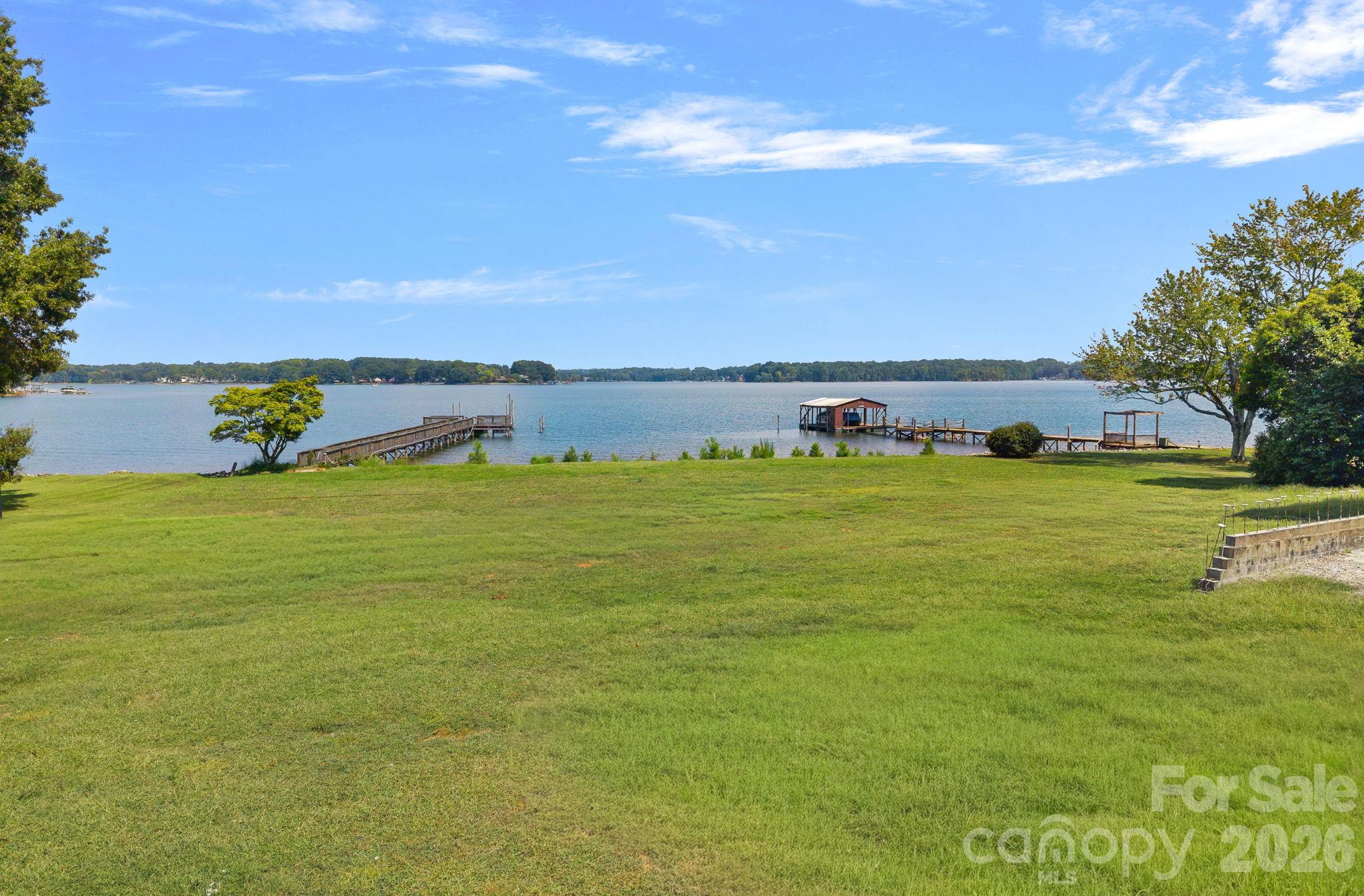 627 Isle Of Pines Road Property Photo 13