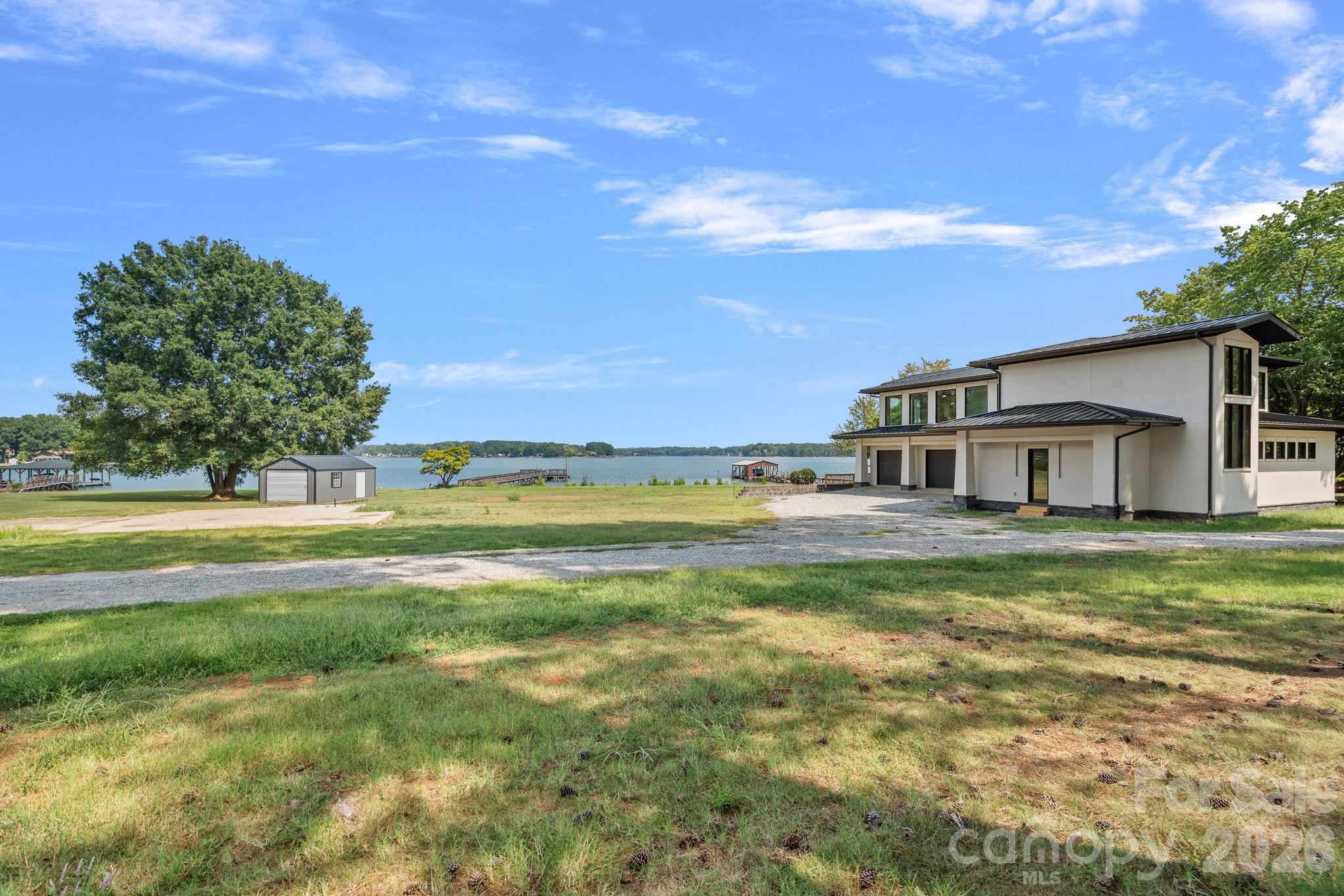 627 Isle Of Pines Road Property Photo 18