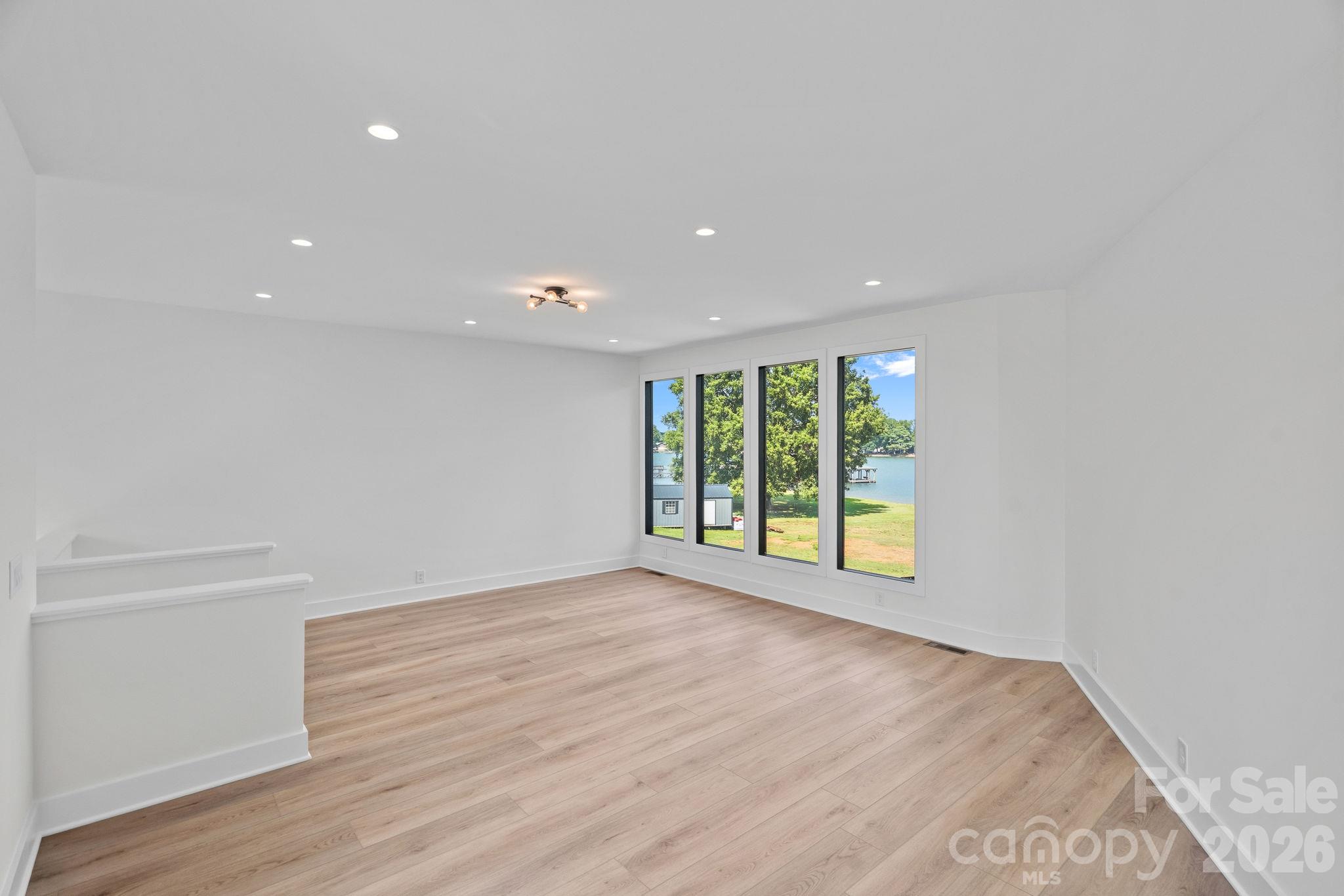 627 Isle Of Pines Road Property Photo 30