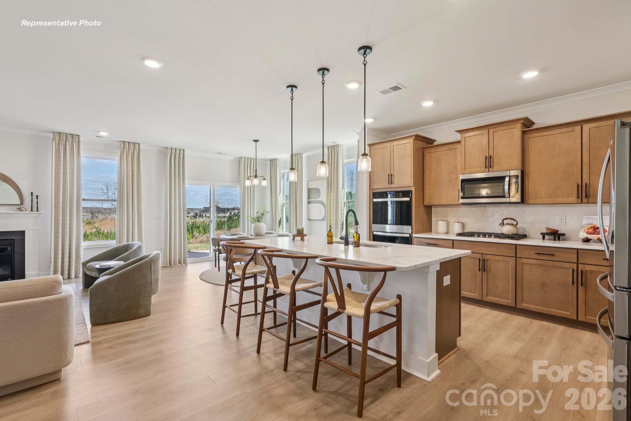 7549 Bainbridge Road Property Photo 10