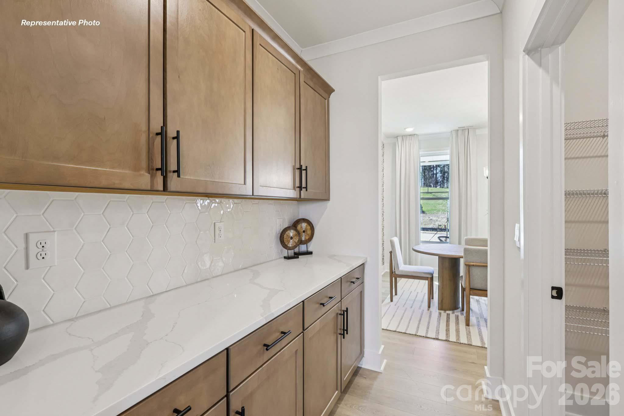 7549 Bainbridge Road Property Photo 17
