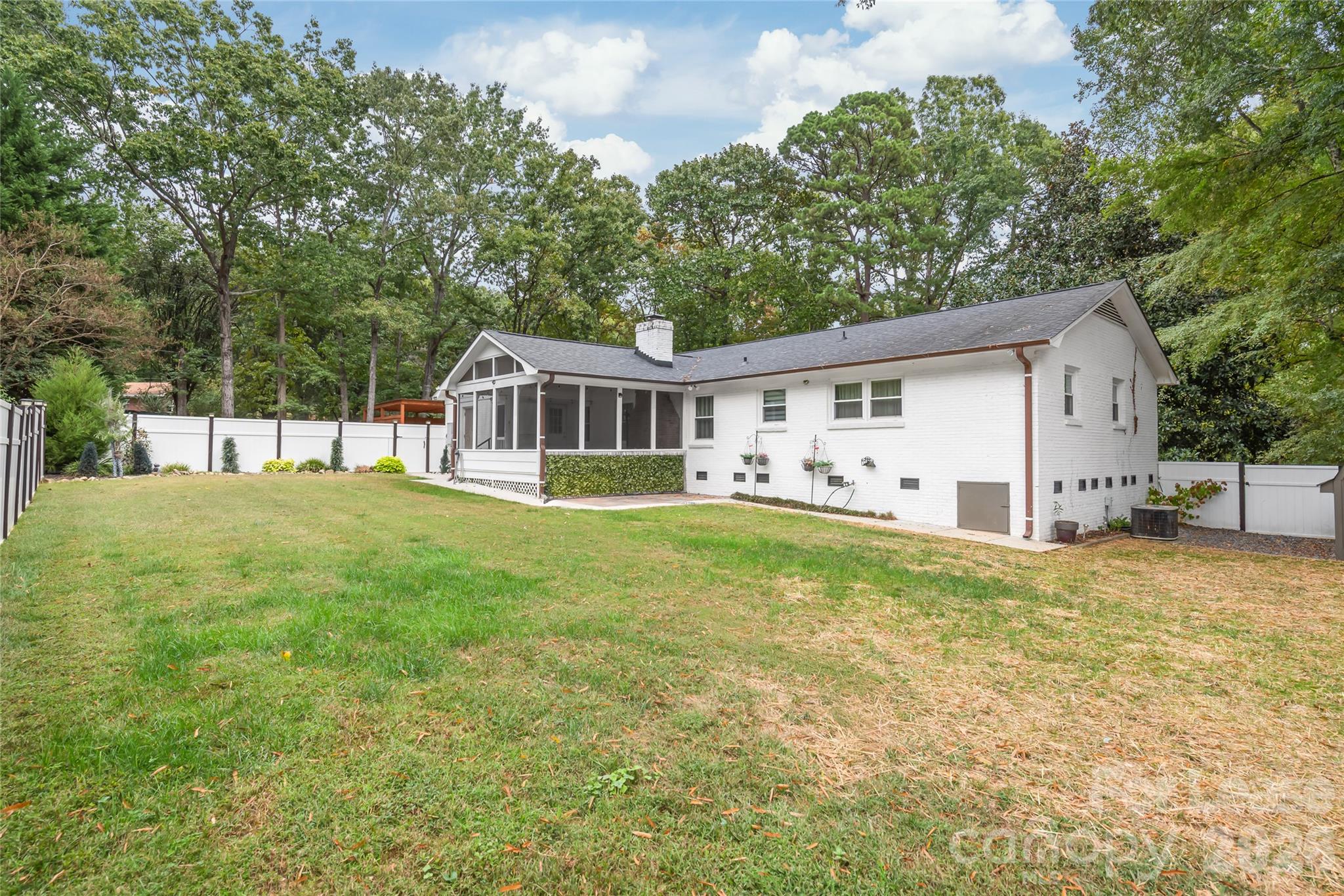 2600 E Providence Drive Property Photo 33
