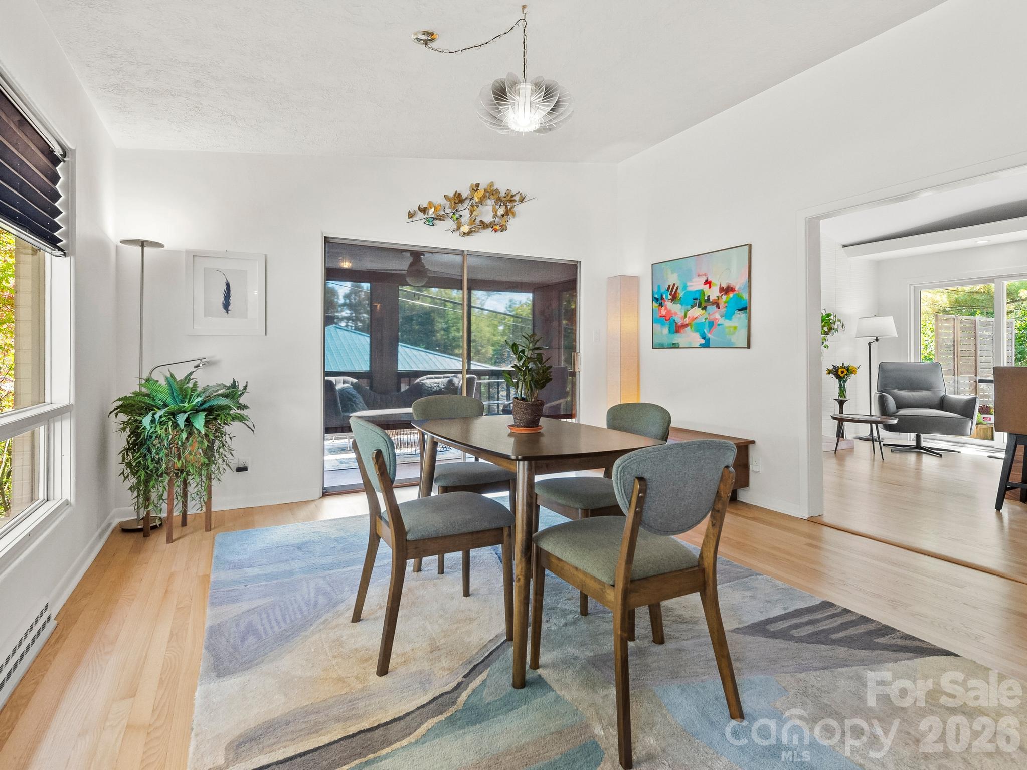 160 Stratford Road Property Photo 10