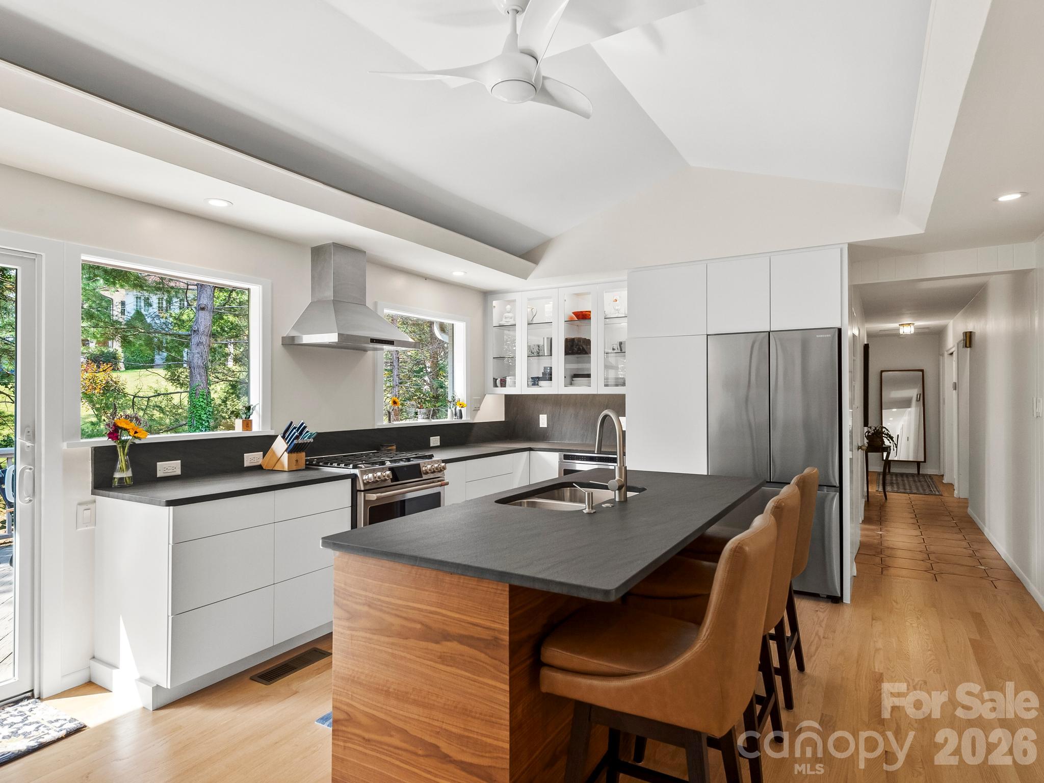 160 Stratford Road Property Photo 16