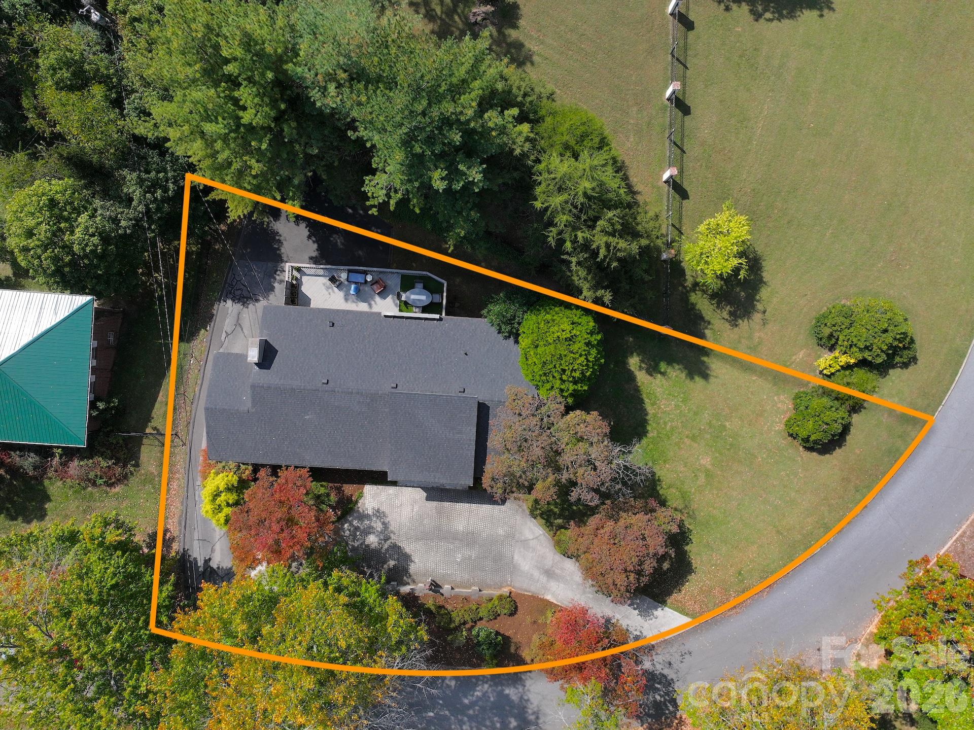160 Stratford Road Property Photo 42