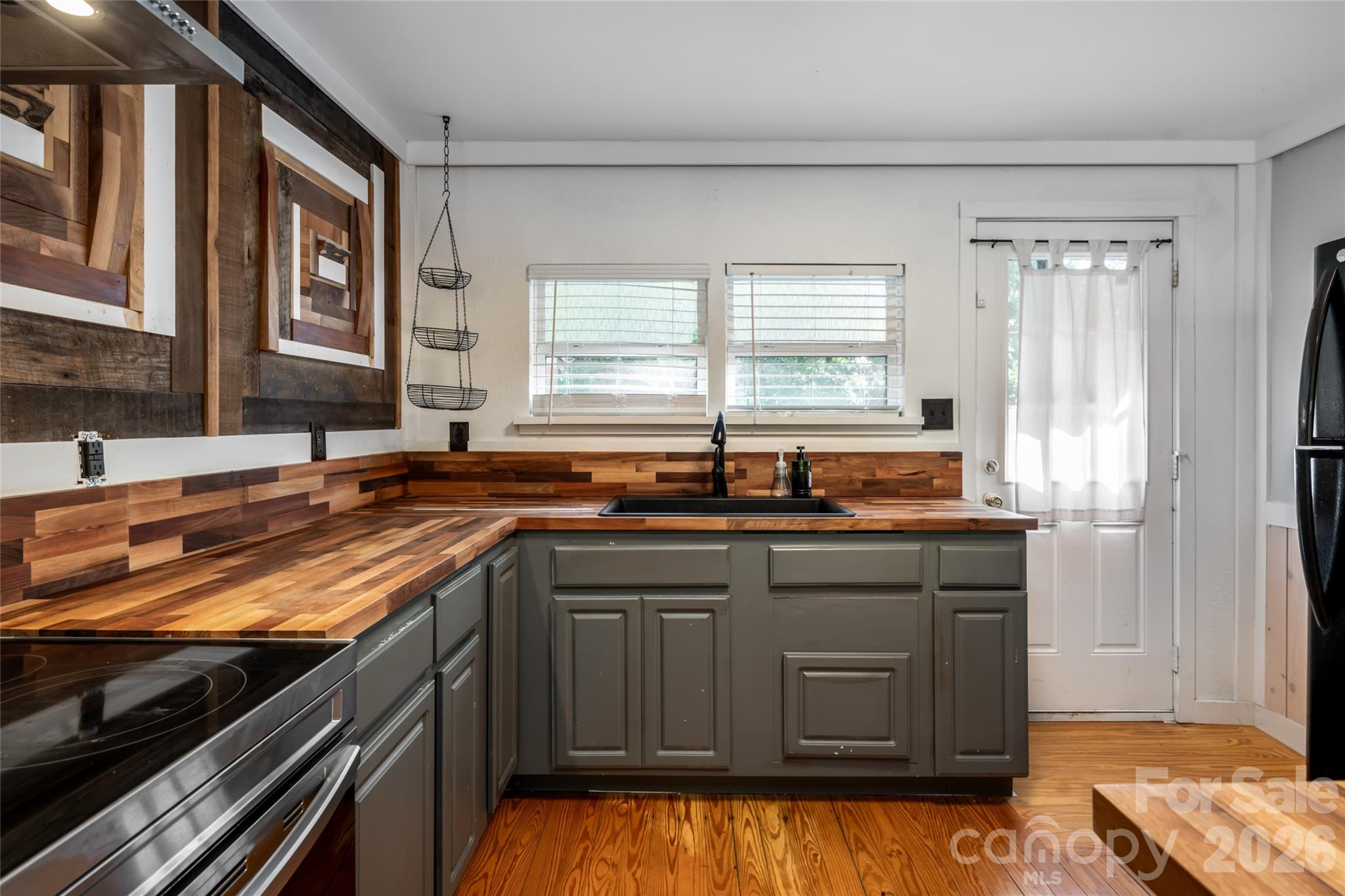 89 Sayles Town Road Property Photo 19
