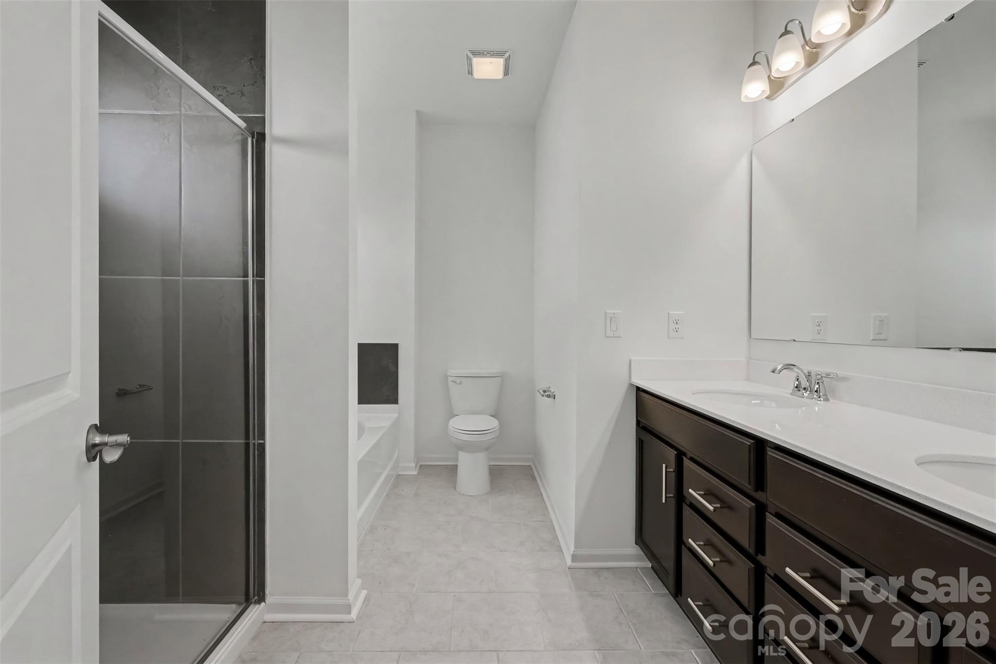 6343 Clarisse Drive Property Photo 11