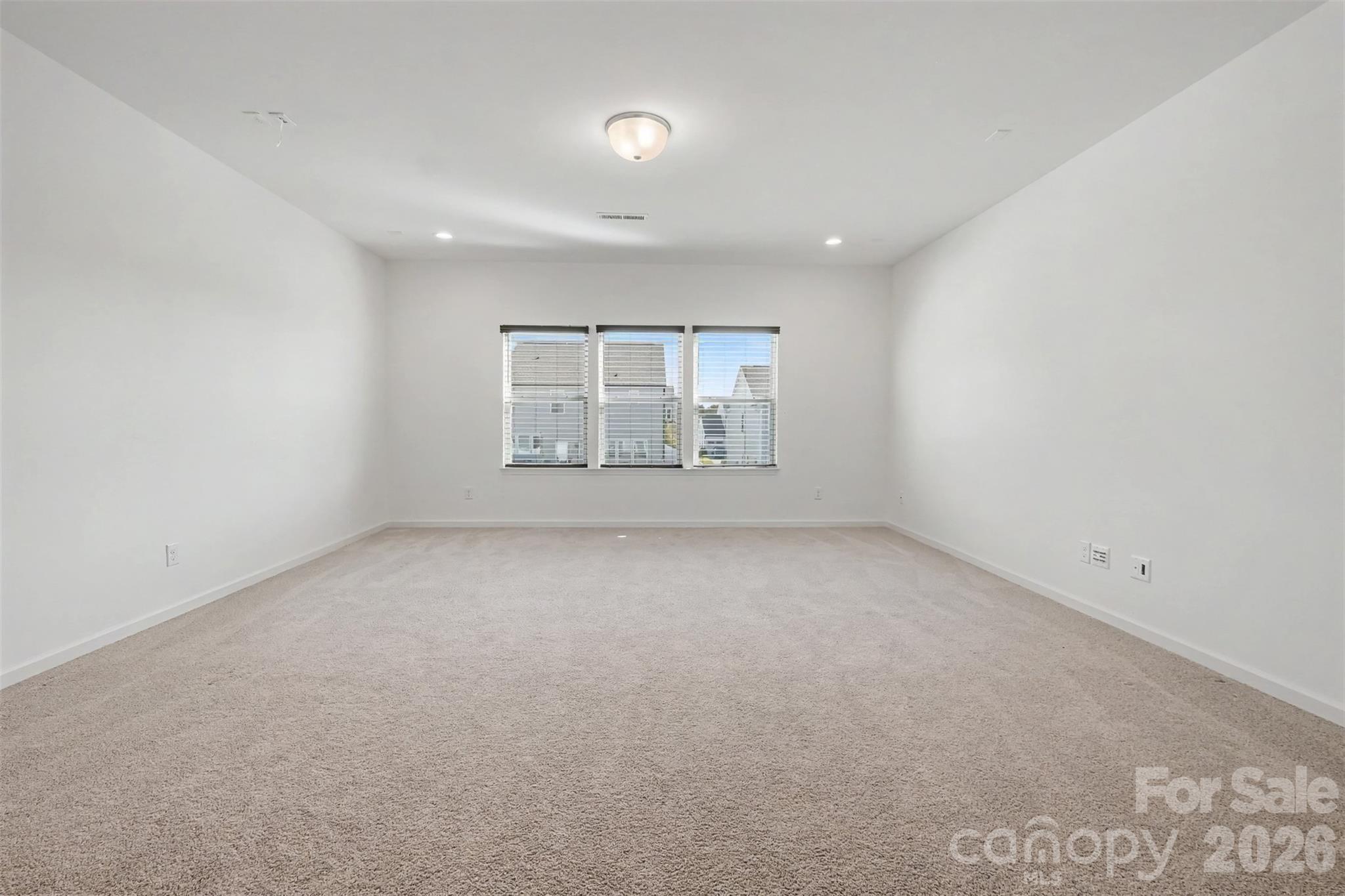 6343 Clarisse Drive Property Photo 15