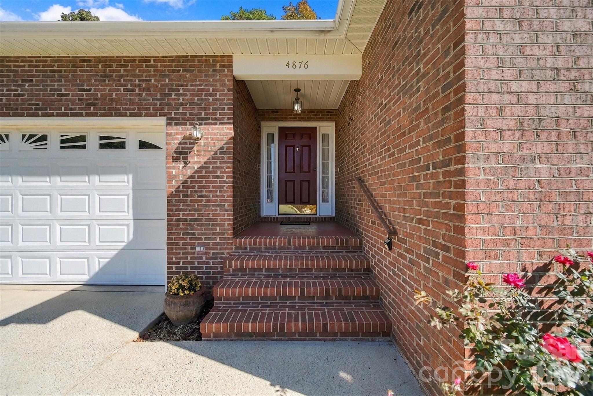 4876 Sandstone Drive Property Photo 2