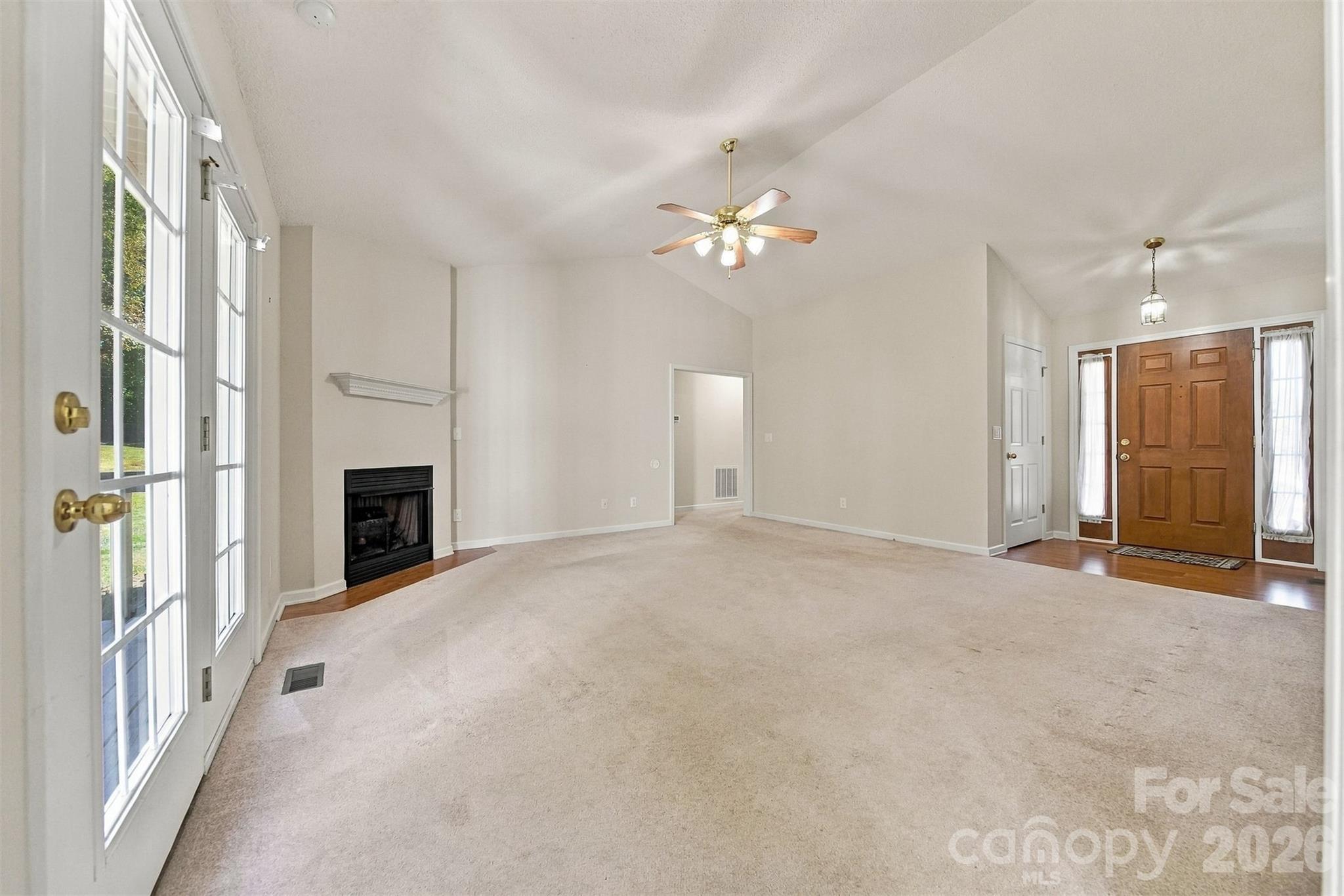 4876 Sandstone Drive Property Photo 6