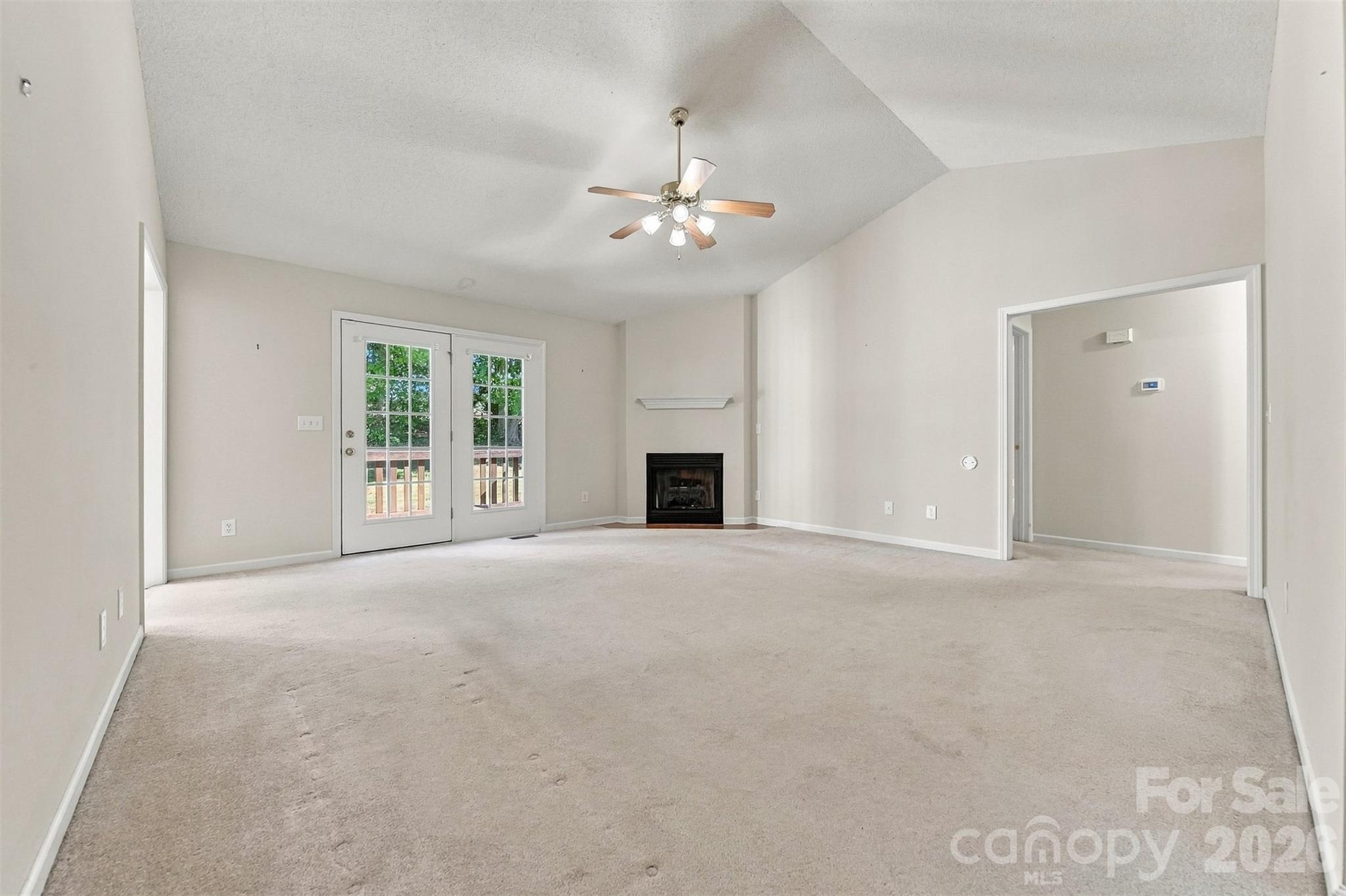 4876 Sandstone Drive Property Photo 7