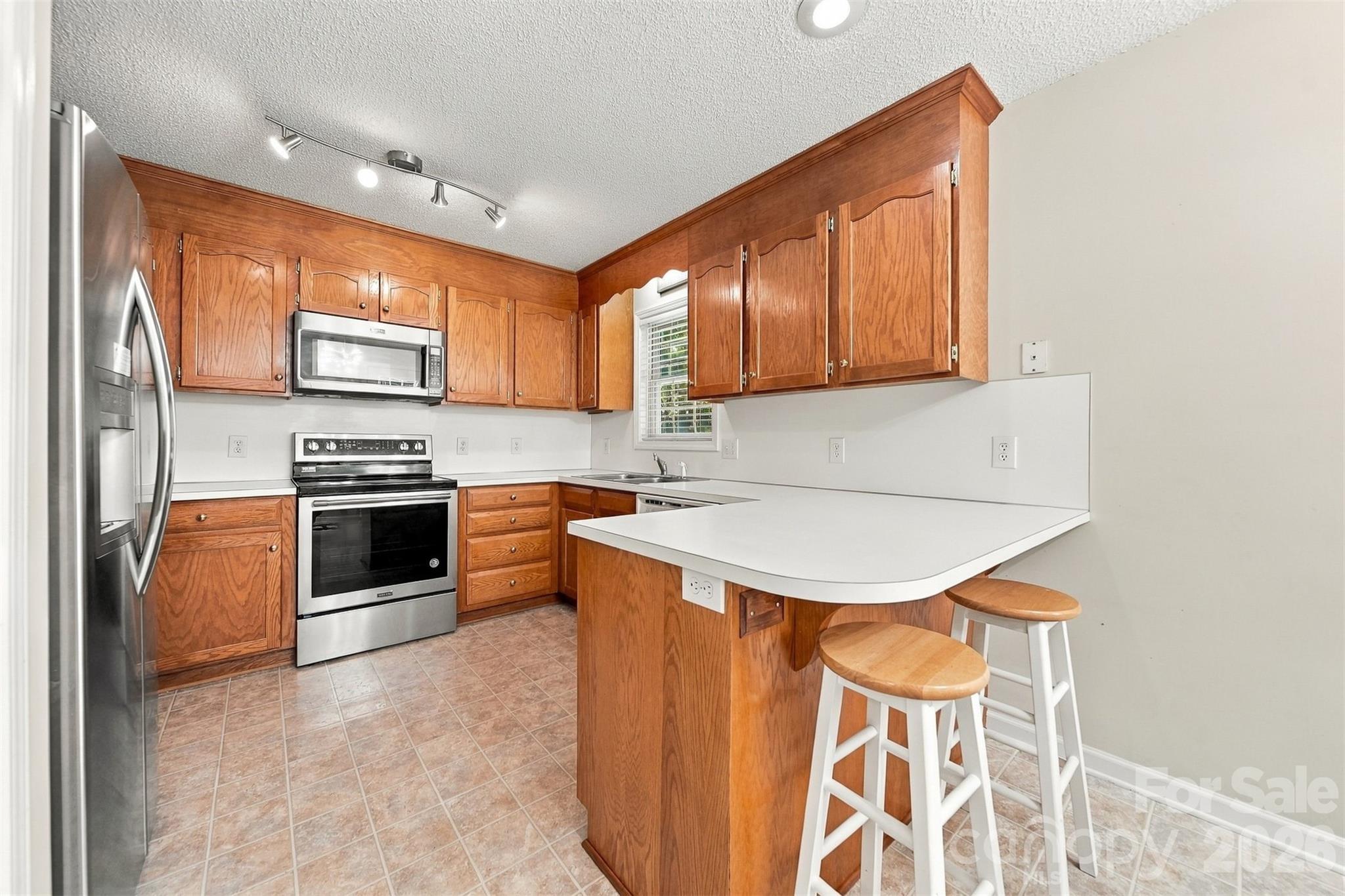 4876 Sandstone Drive Property Photo 14
