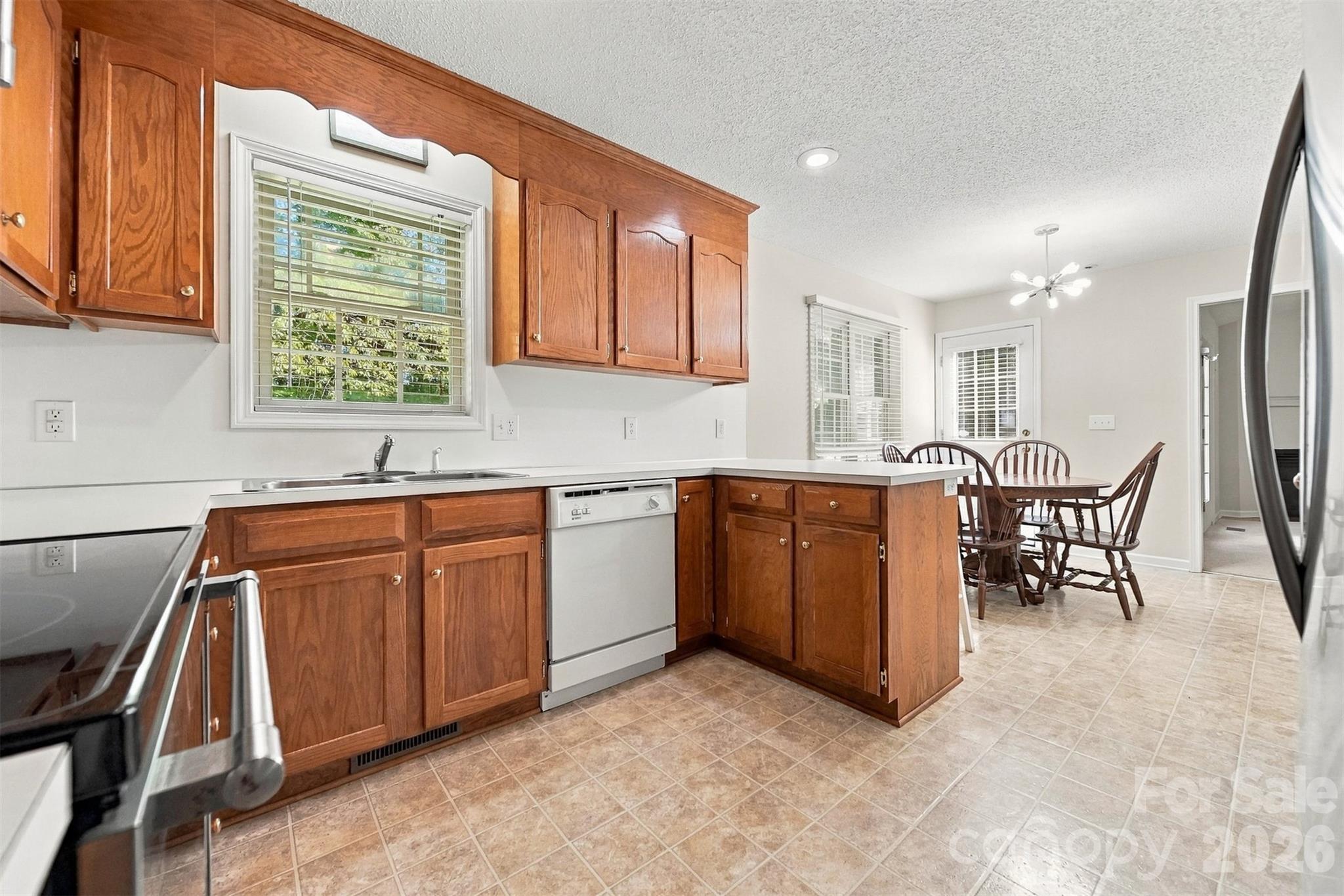 4876 Sandstone Drive Property Photo 16