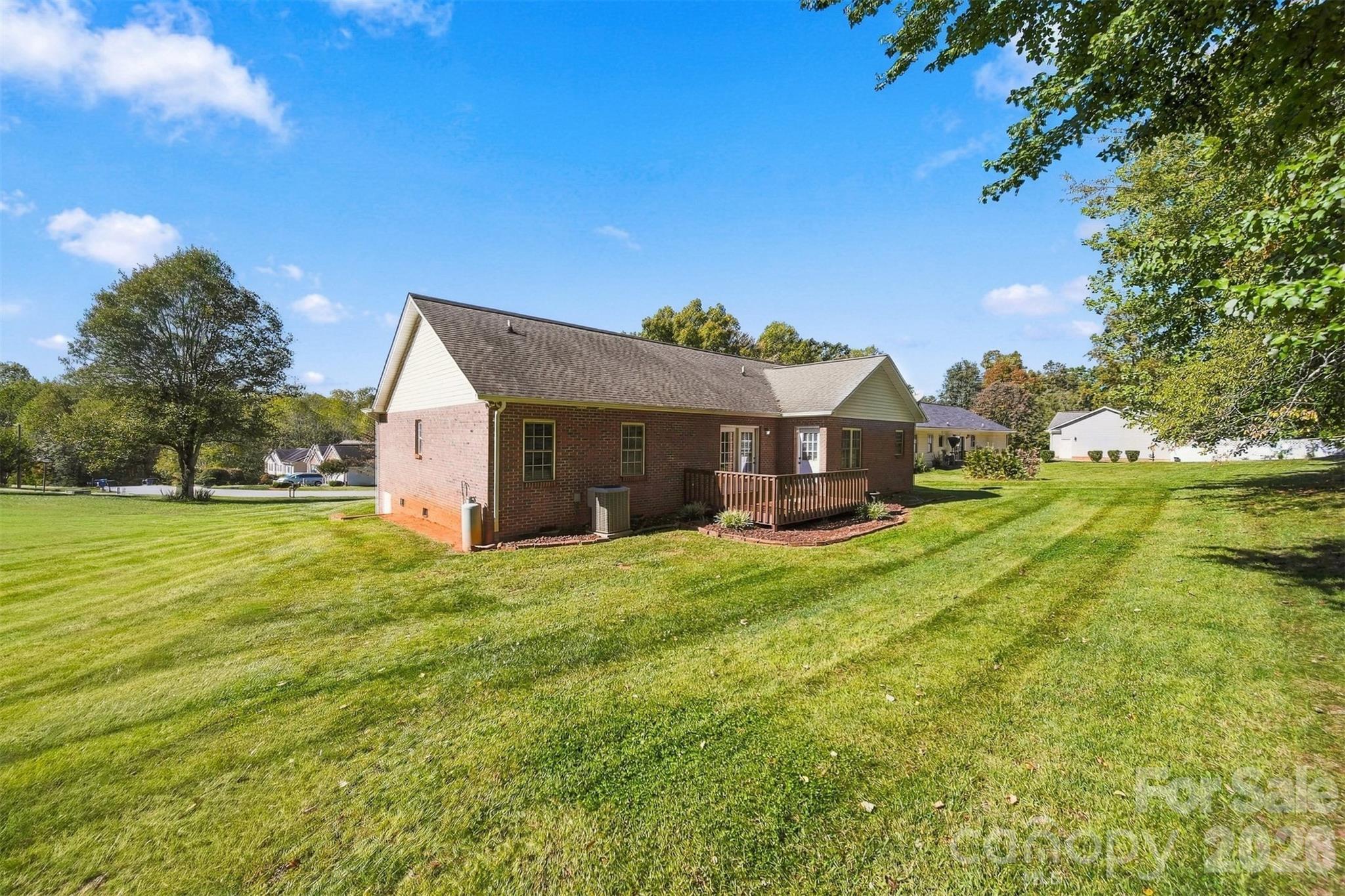 4876 Sandstone Drive Property Photo 37