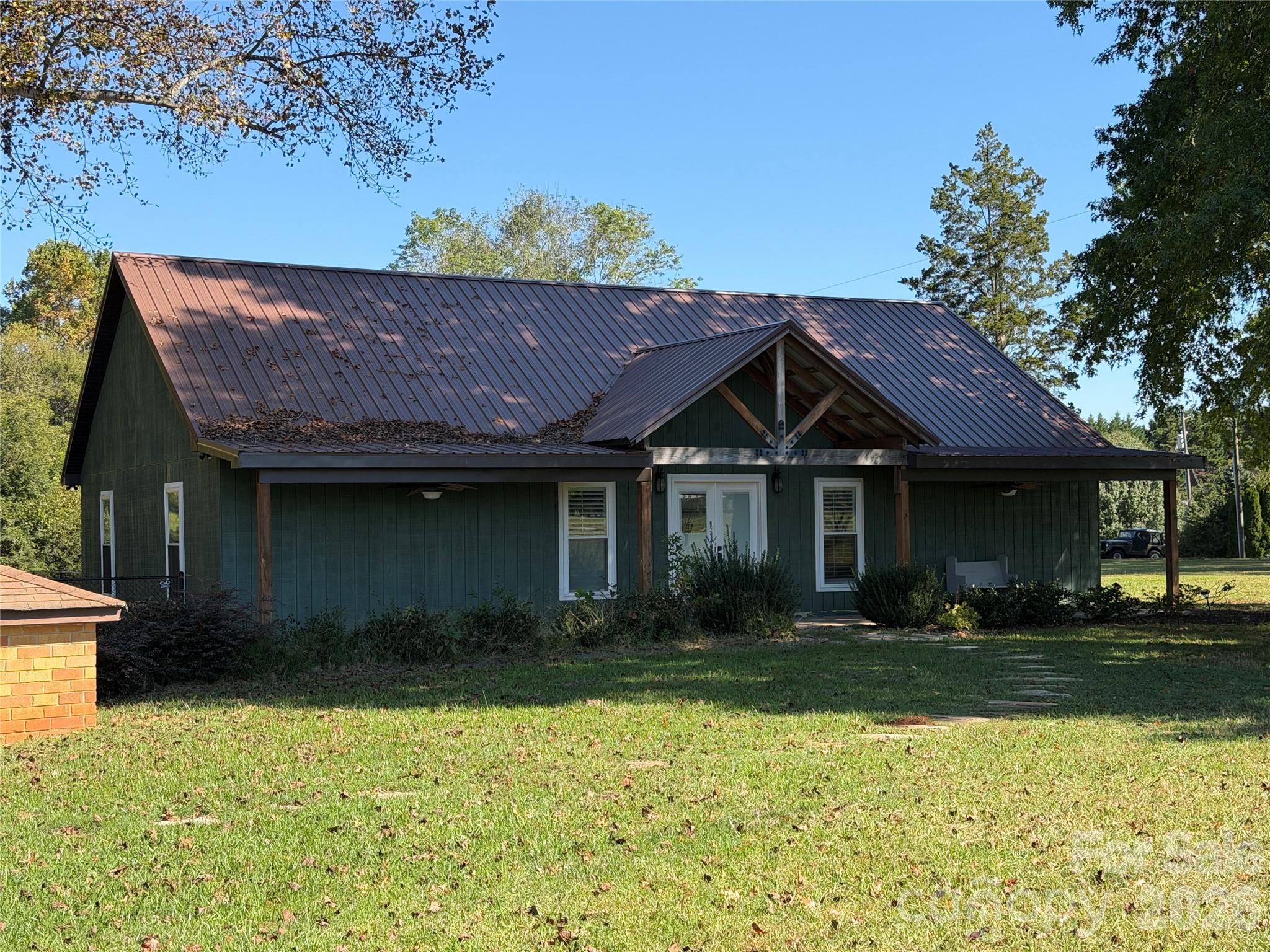 835 Holshouser Road Property Photo 1