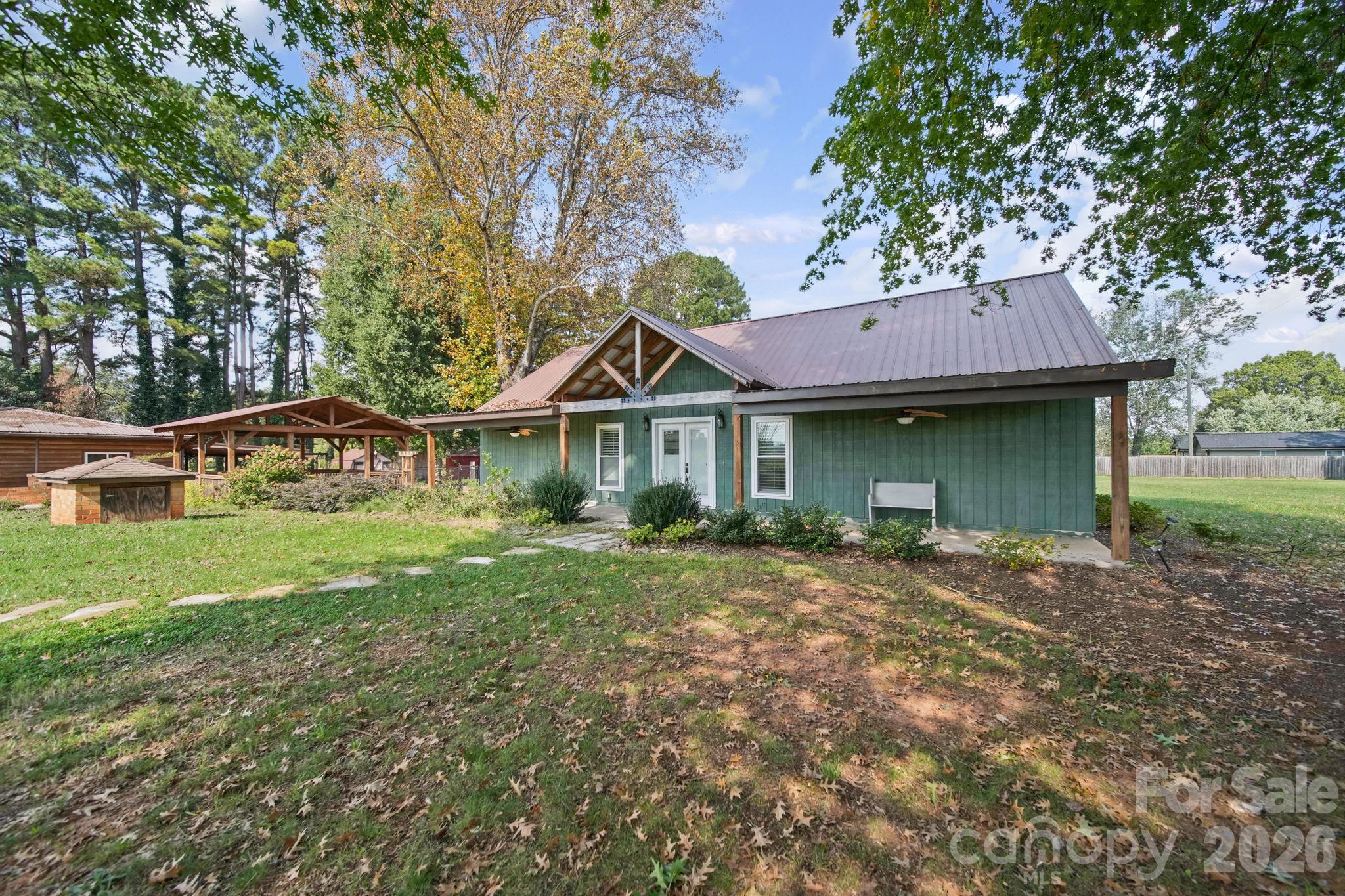 835 Holshouser Road Property Photo 15