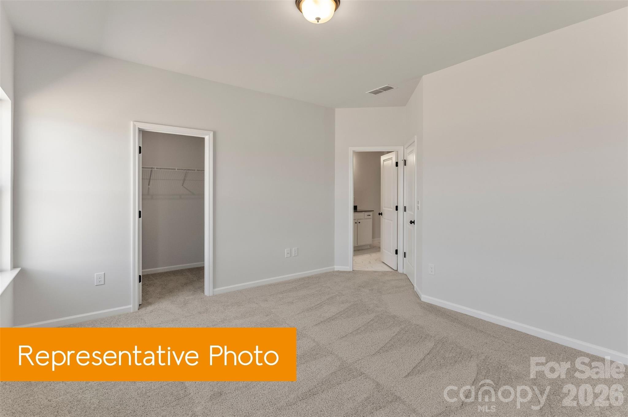 5414 Starfall Way Property Photo 7