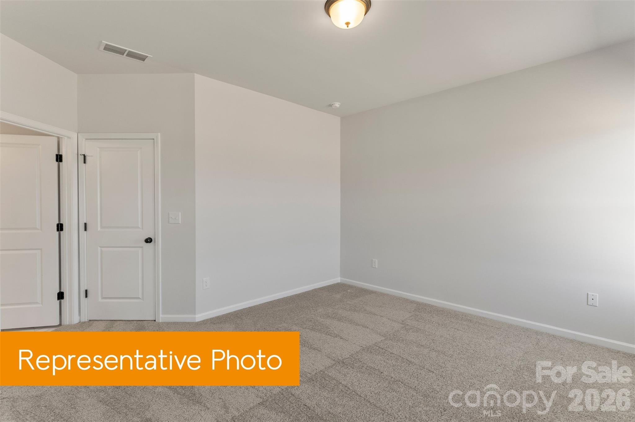 5414 Starfall Way Property Photo 8