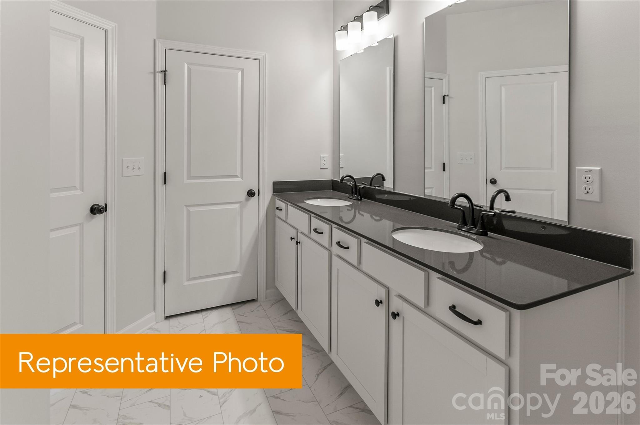 5414 Starfall Way Property Photo 10
