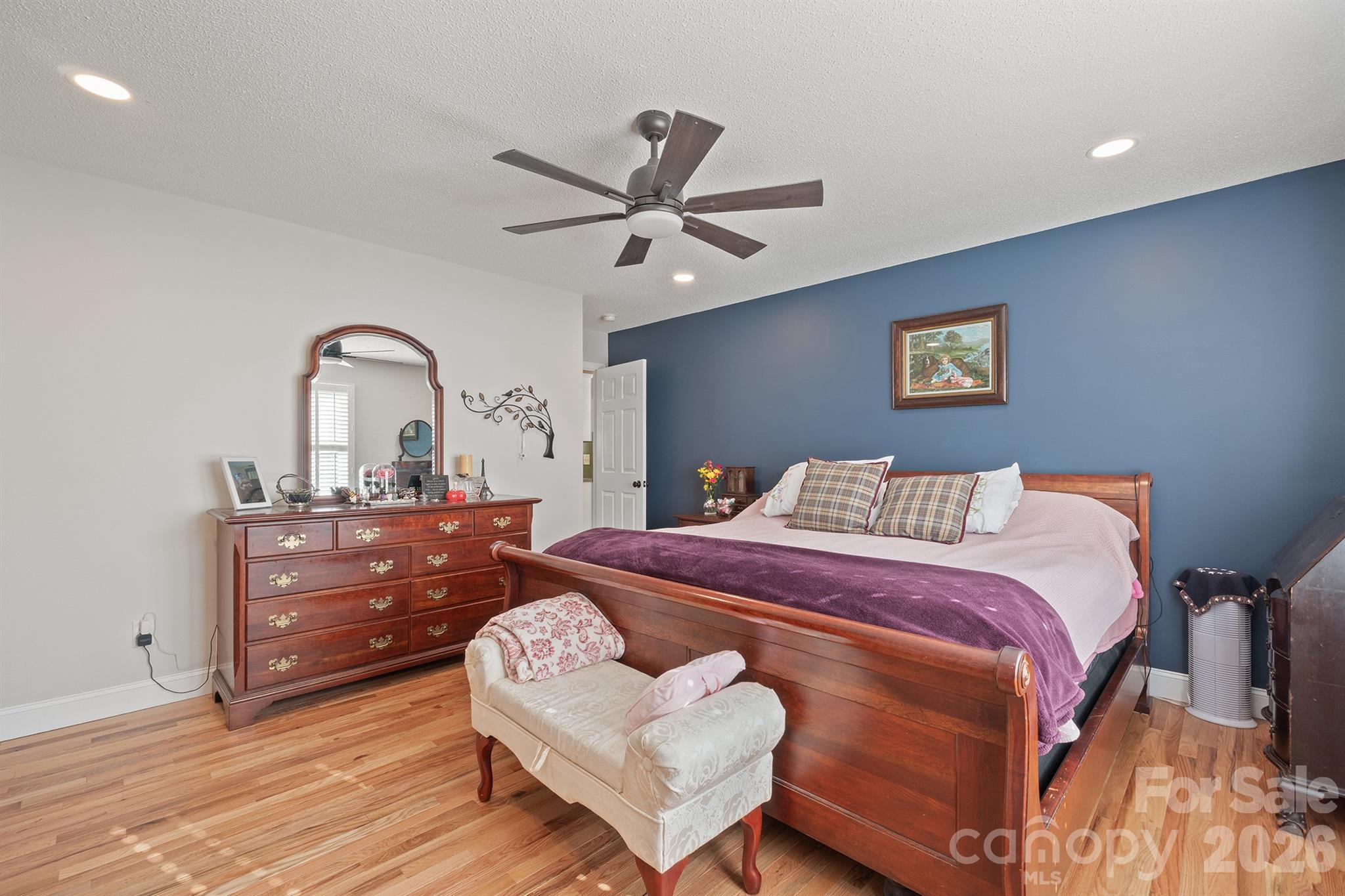 1459 Angela Court Property Photo 16