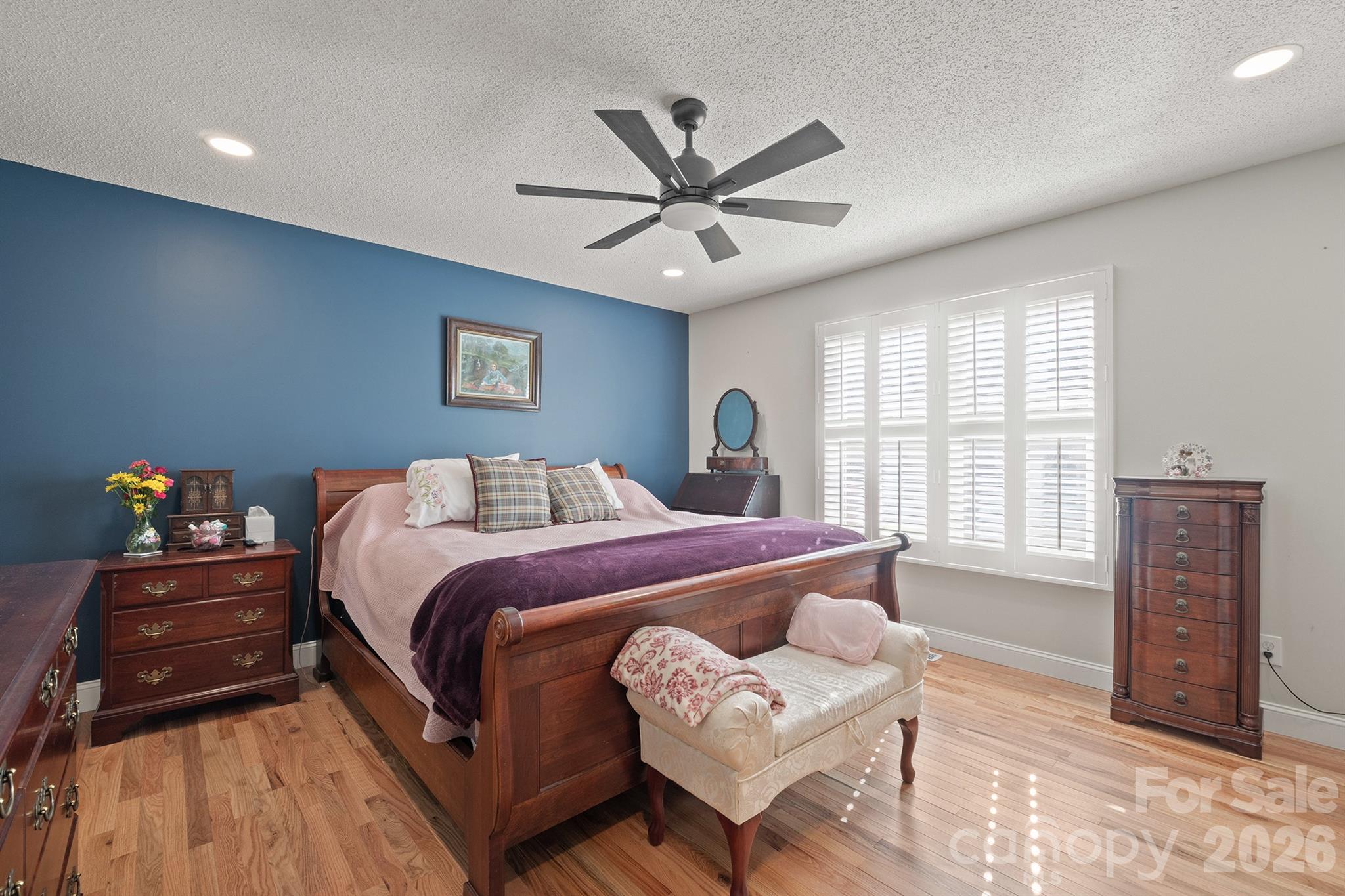 1459 Angela Court Property Photo 17