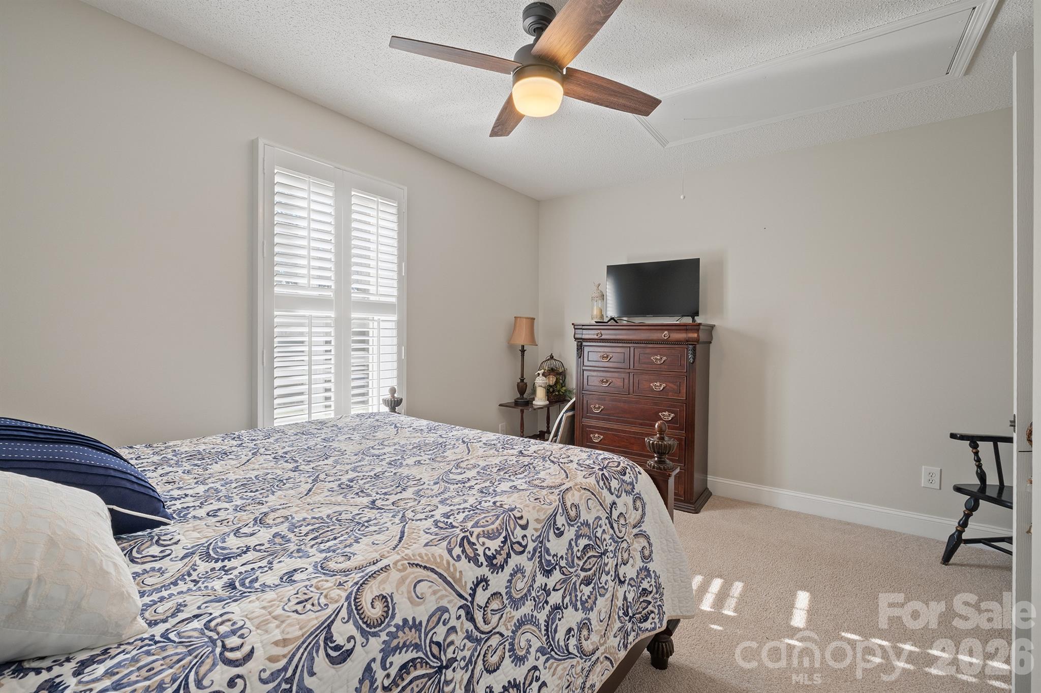 1459 Angela Court Property Photo 26