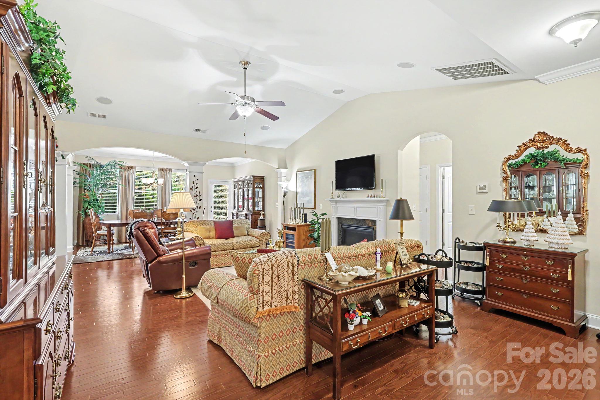 9025 Carneros Creek Road Property Photo 7