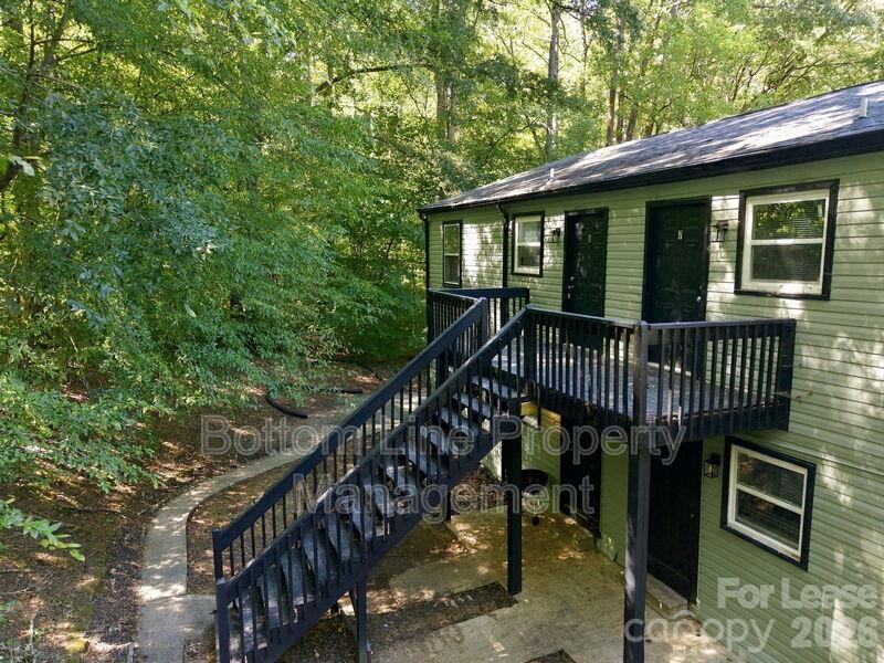 909 Carolina Avenue 8 Property Photo 23
