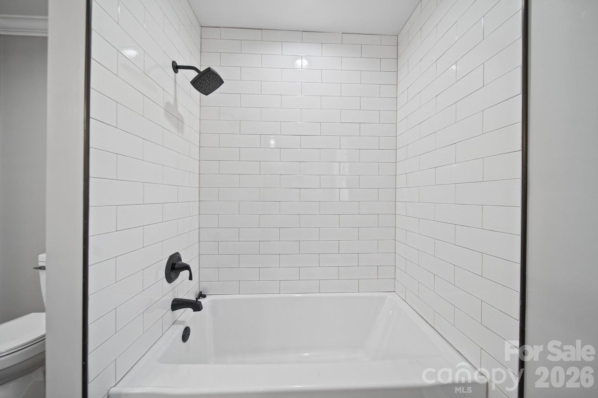 330 Skyview Drive Property Photo 11