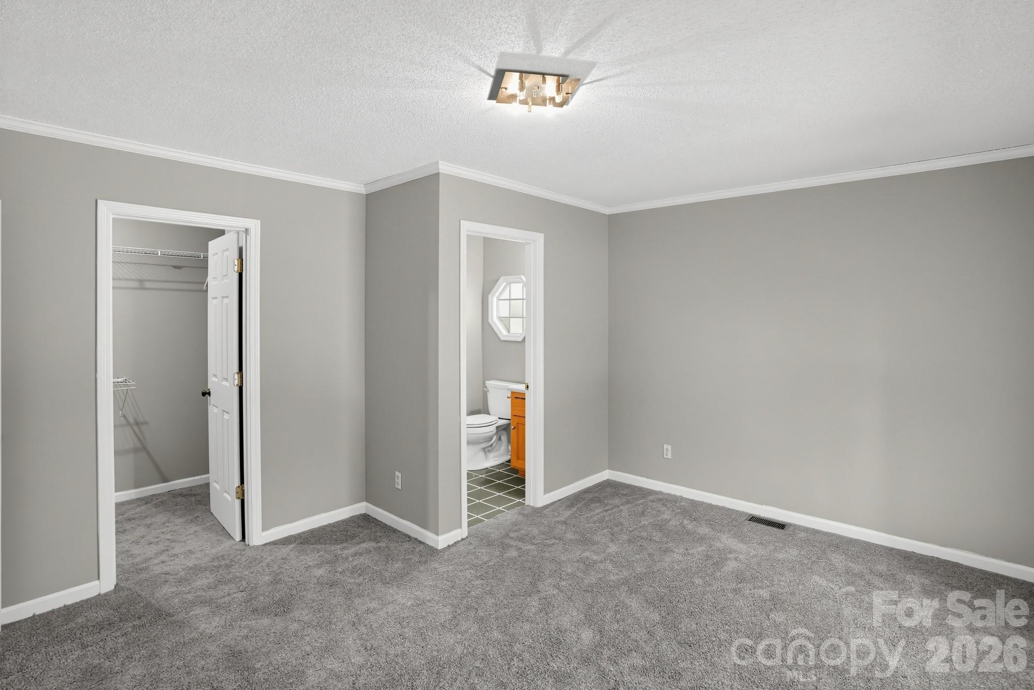 3033 26th Street Lane Property Photo 14