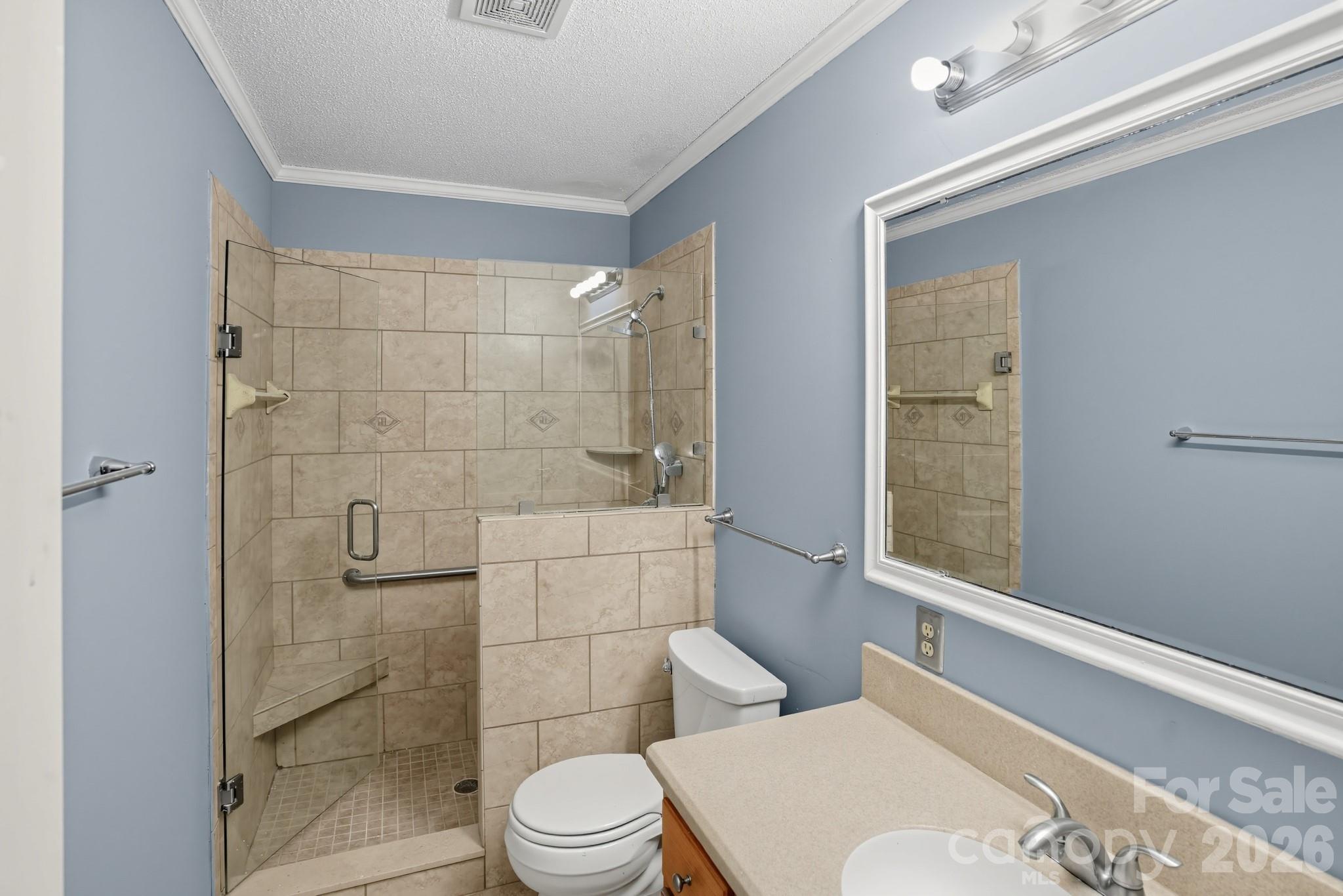 3033 26th Street Lane Property Photo 17