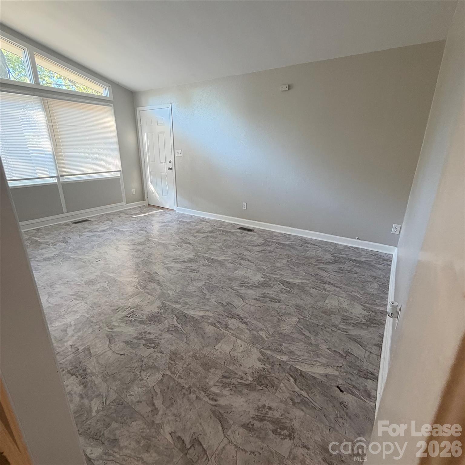 1216 White Plains Road Property Photo 4