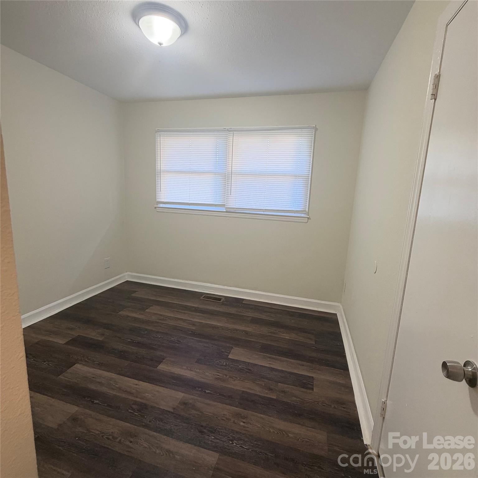 1216 White Plains Road Property Photo 5