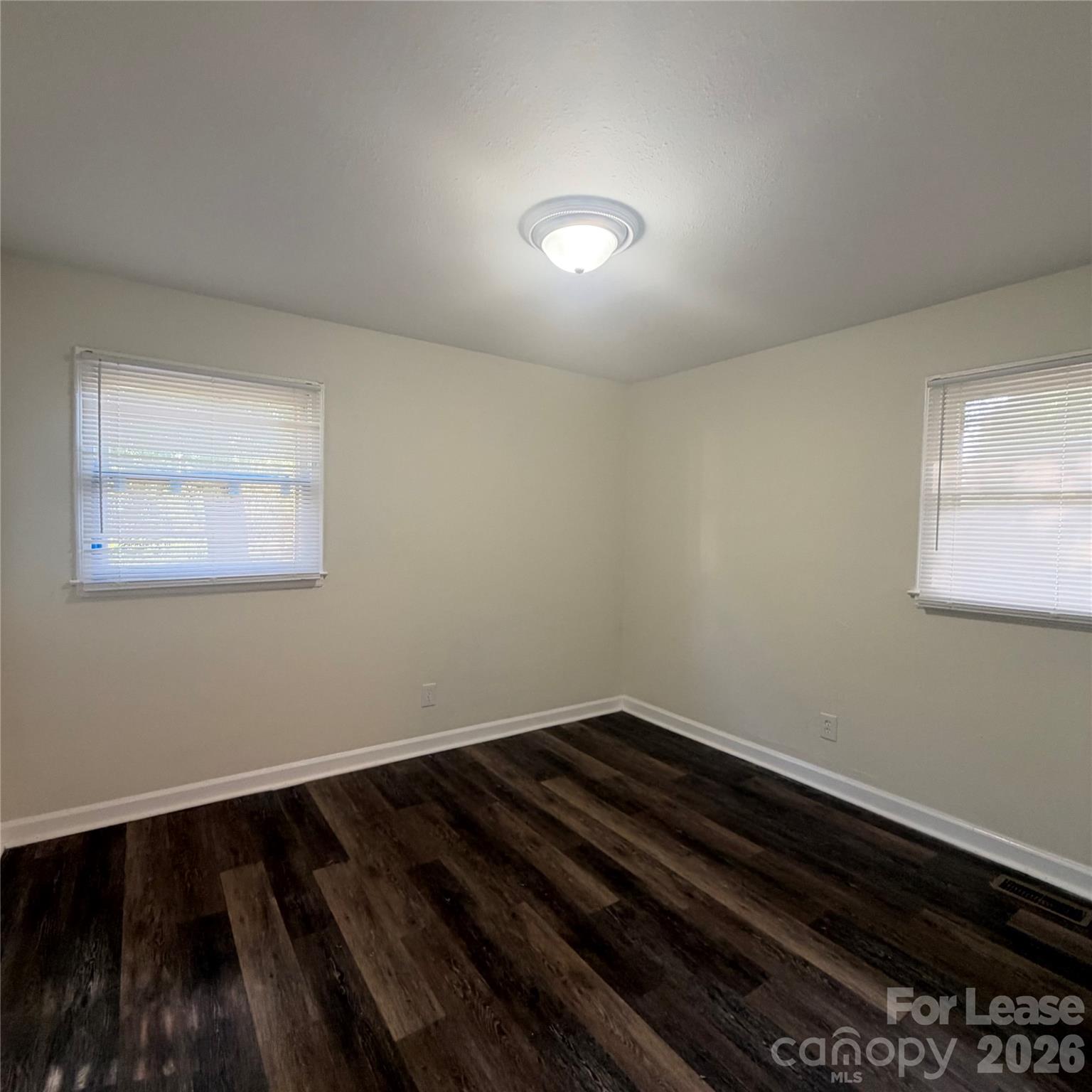 1216 White Plains Road Property Photo 8
