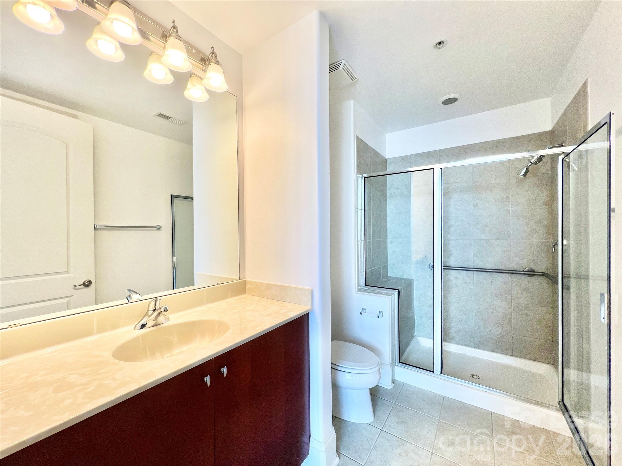 4625 Piedmont Row Drive 706 E Property Photo 11