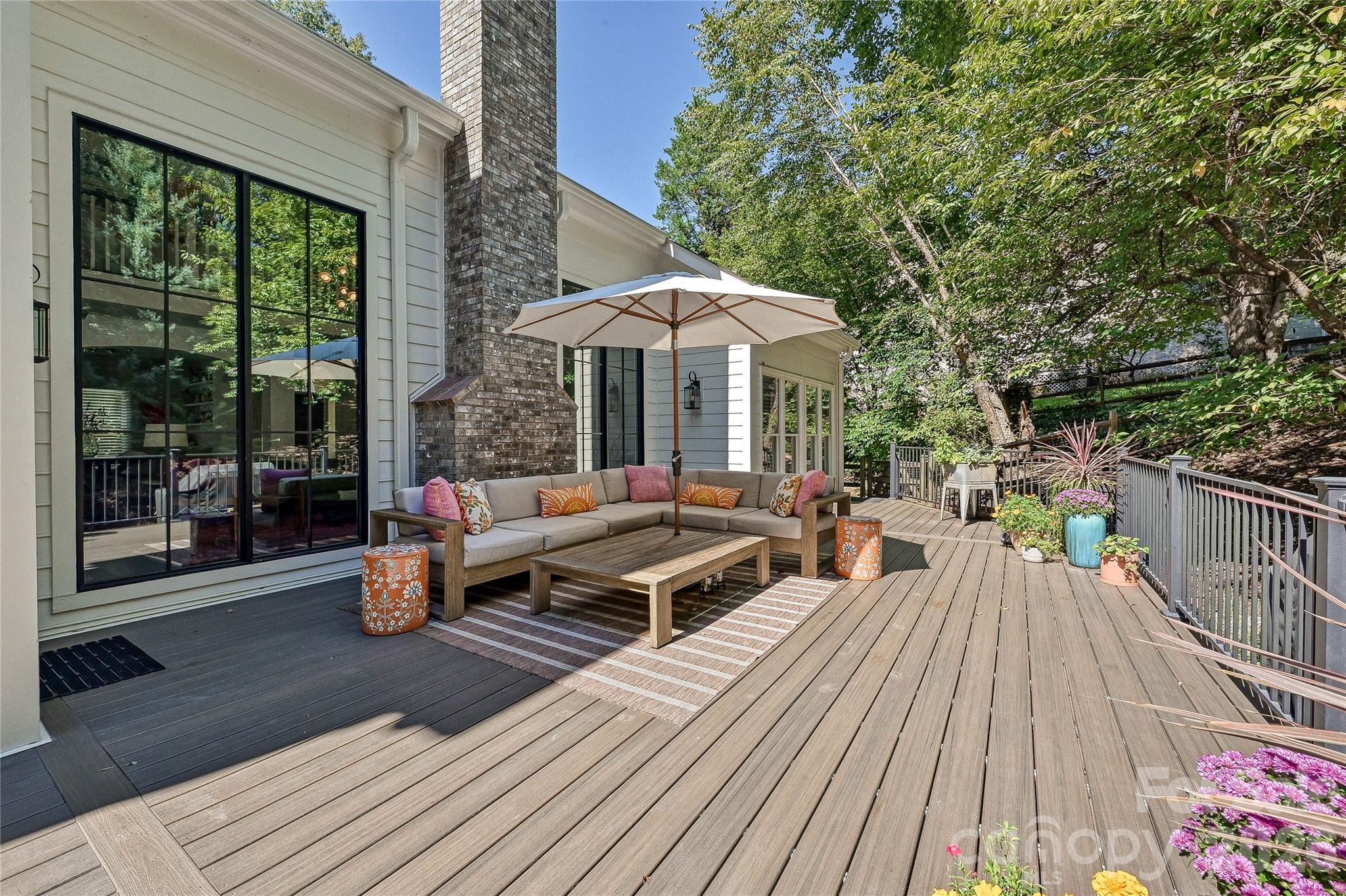 16521 Plantation Woods Drive Property Photo 34