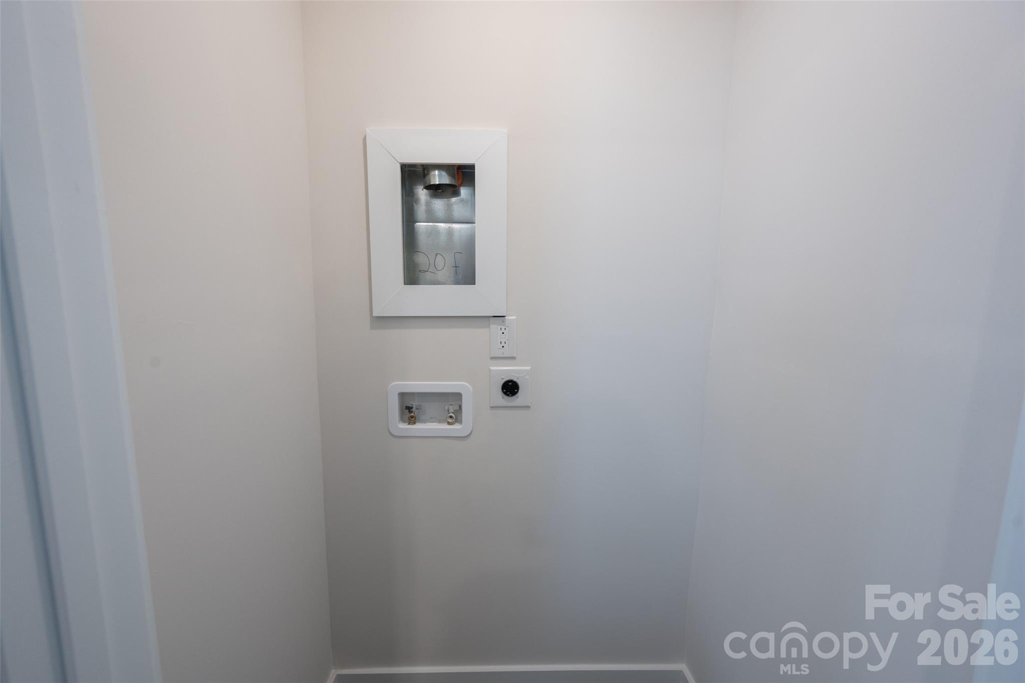 952-954 4th Street Place Property Photo 11