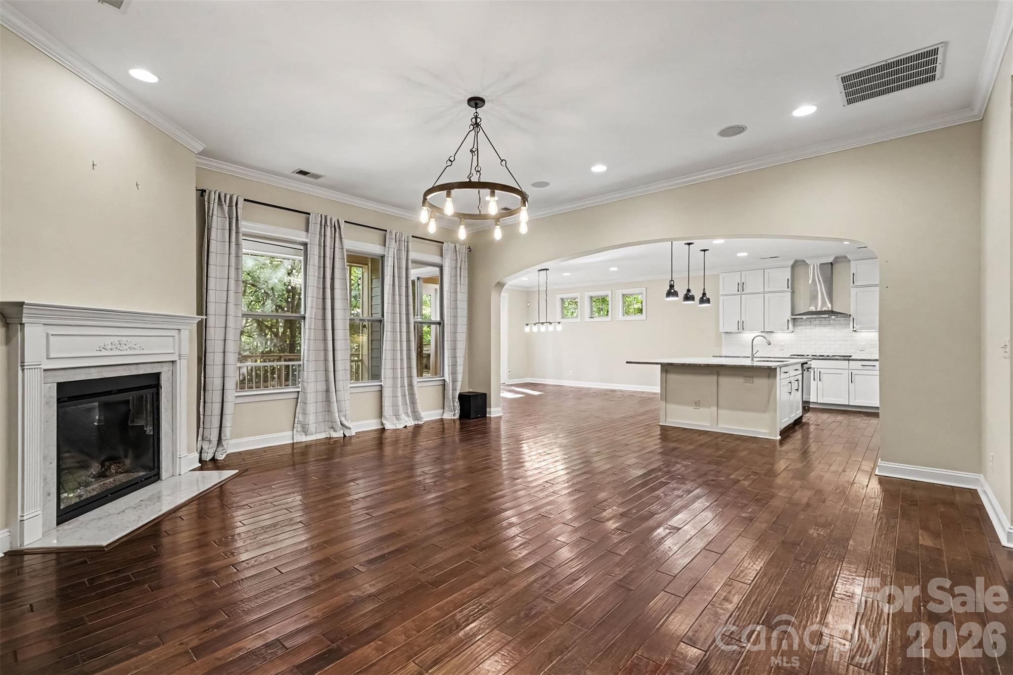 12609 Burr Oak Lane Property Photo 9