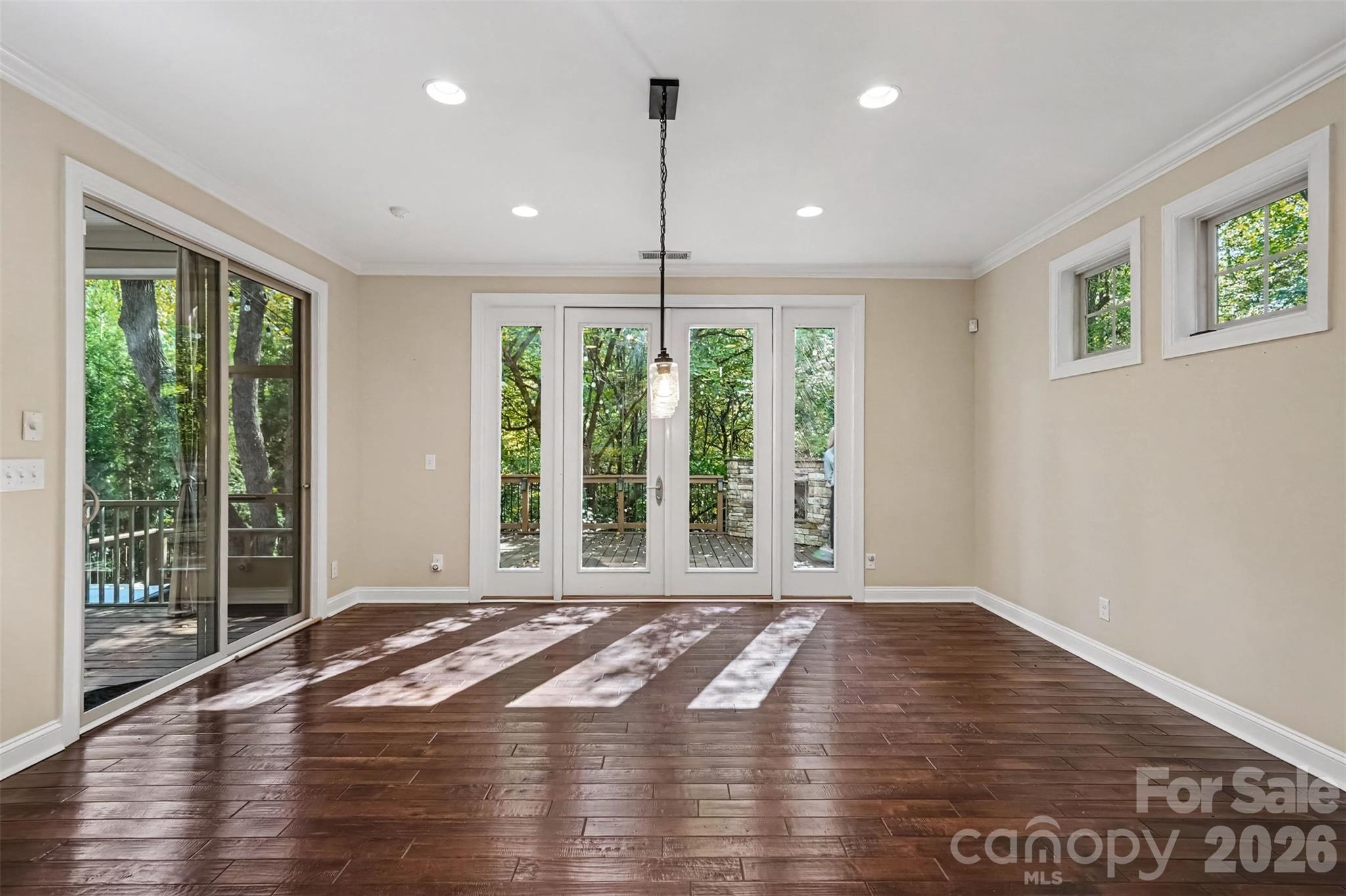 12609 Burr Oak Lane Property Photo 14