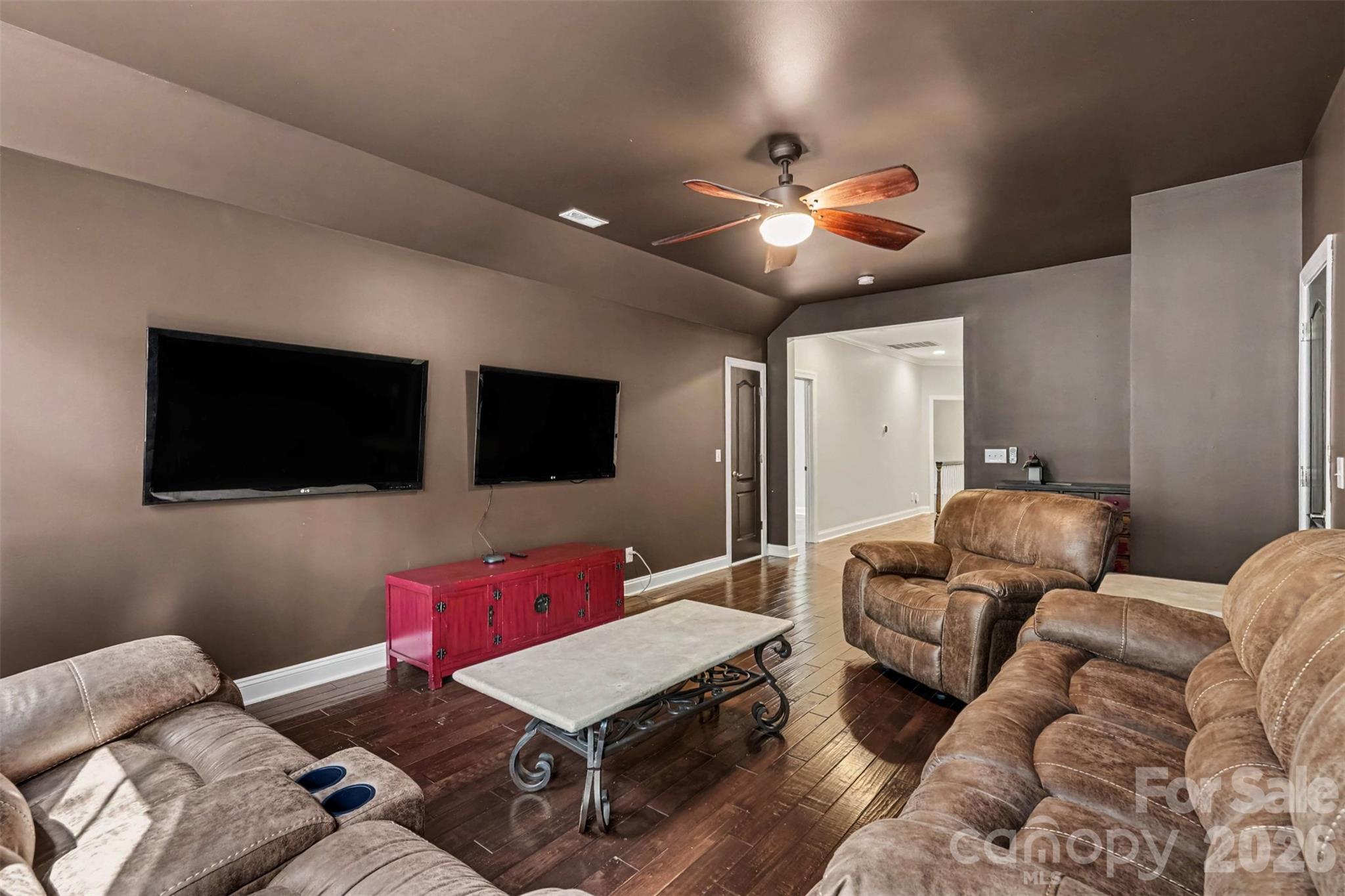 12609 Burr Oak Lane Property Photo 28