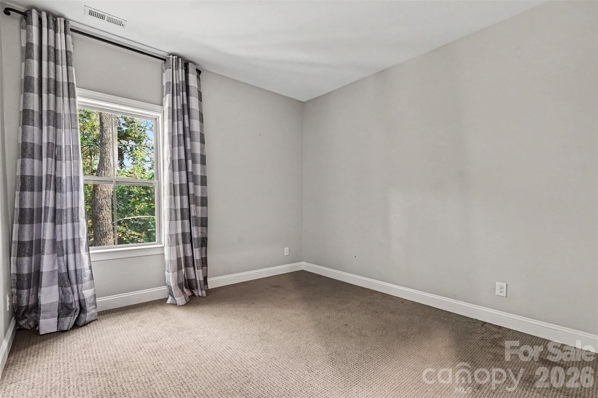 12609 Burr Oak Lane Property Photo 30