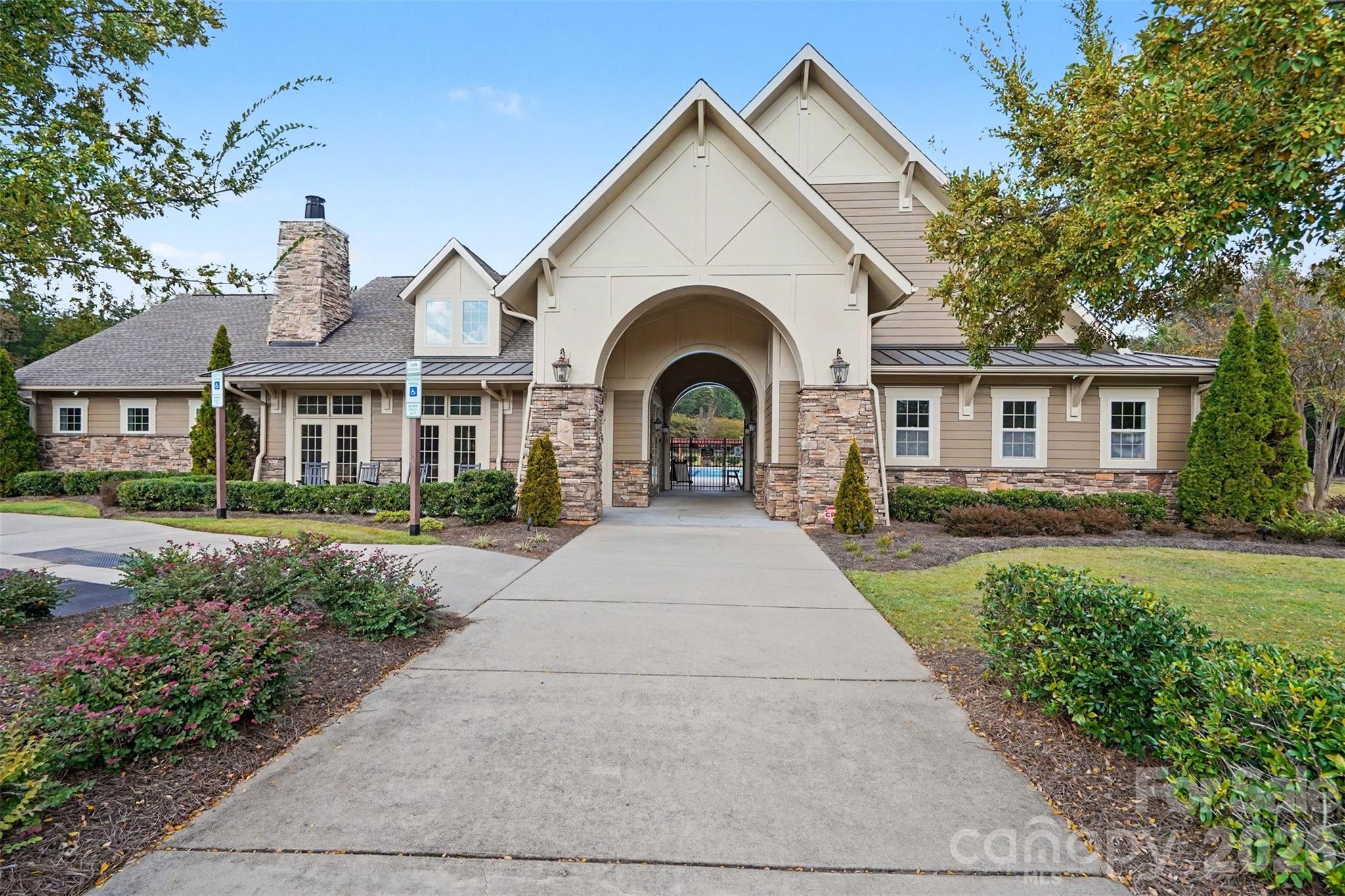 12609 Burr Oak Lane Property Photo 45