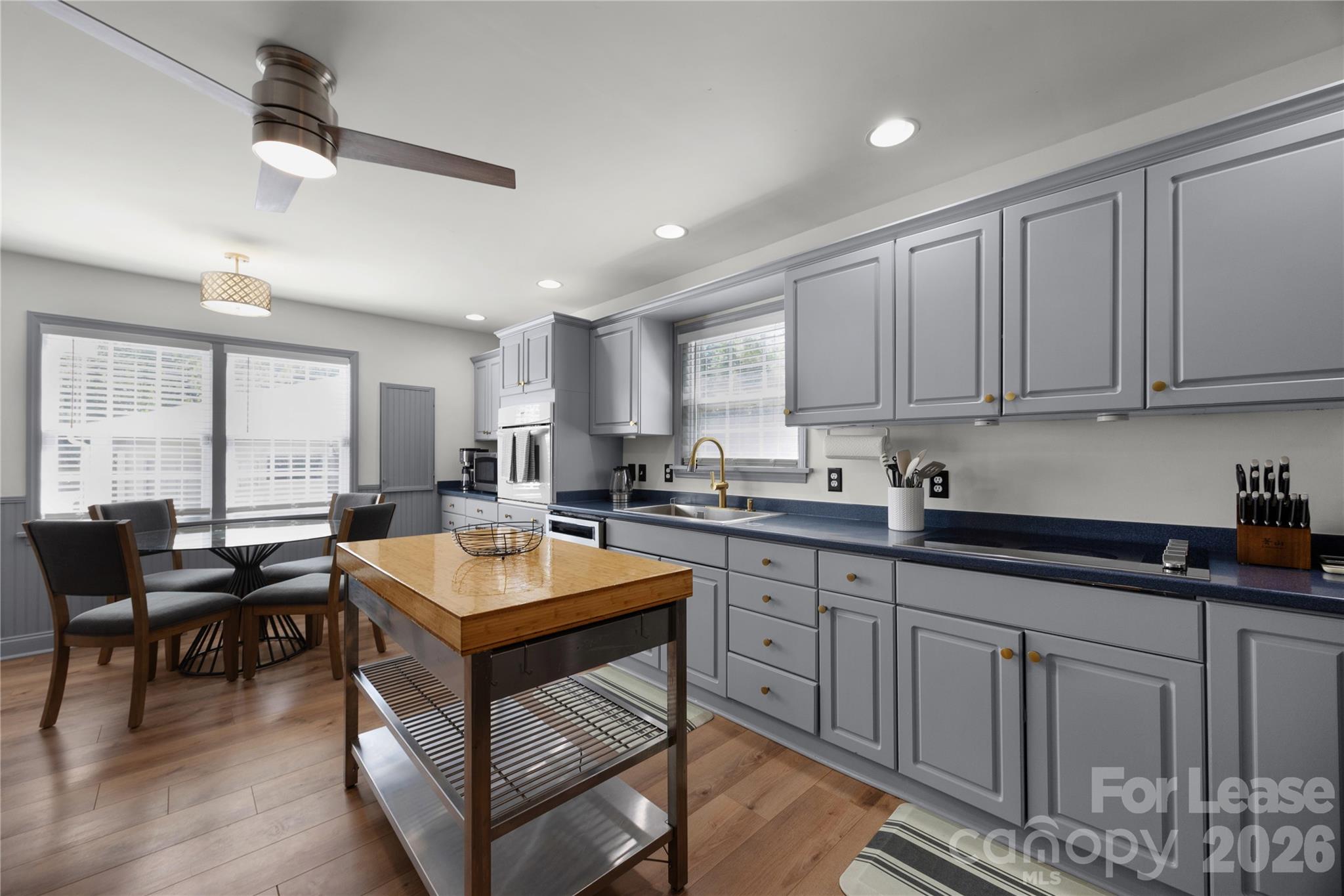 817 Sedgefield Road Property Photo 13