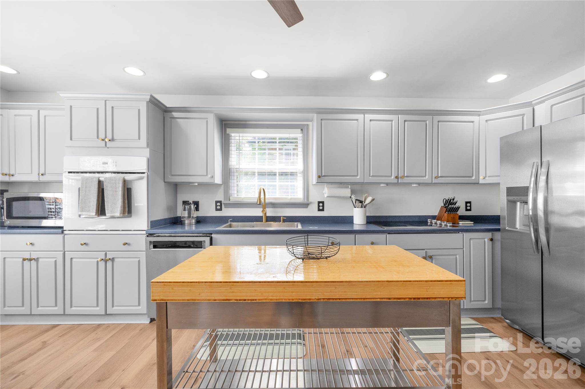817 Sedgefield Road Property Photo 14