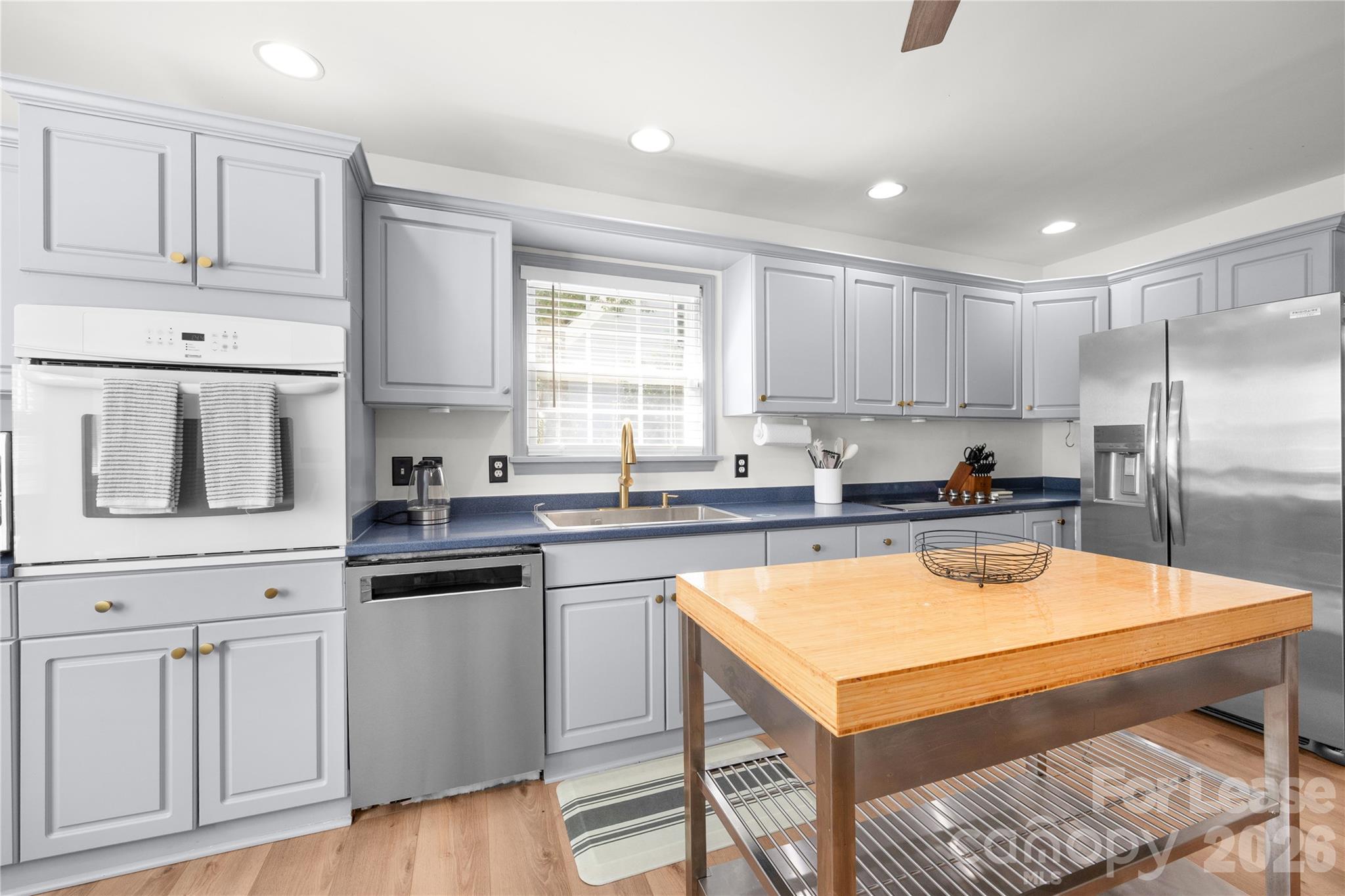 817 Sedgefield Road Property Photo 15
