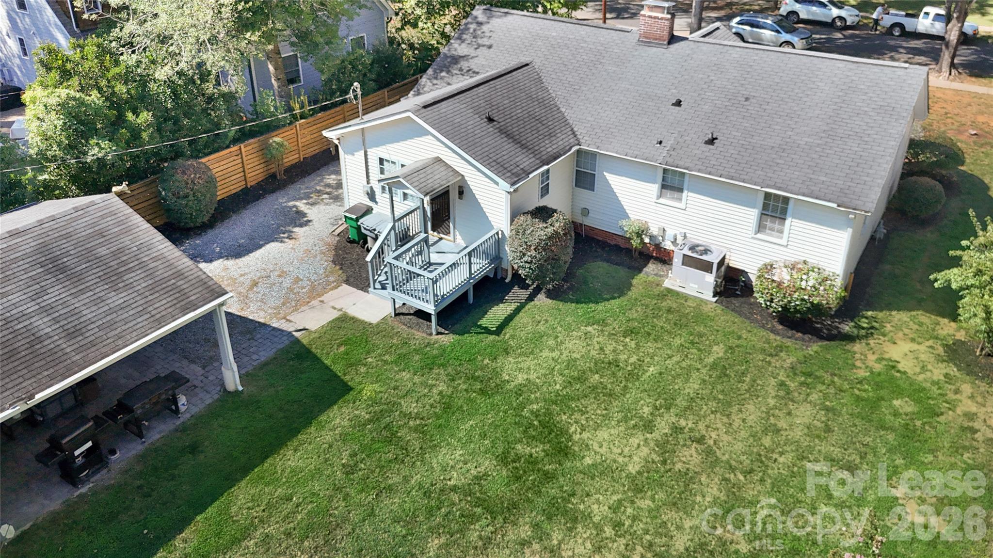 817 Sedgefield Road Property Photo 34